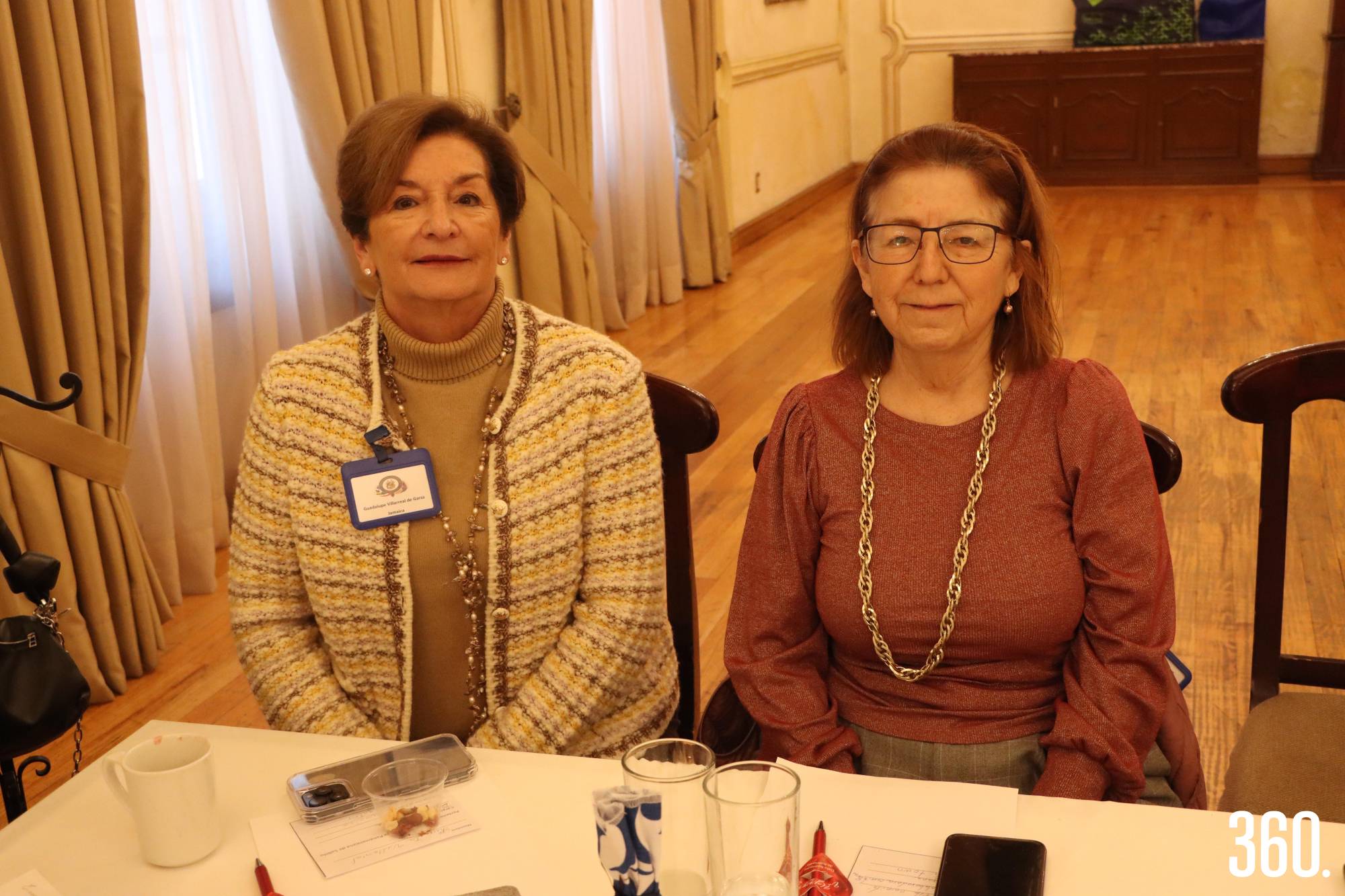 $!Guadalupe Villarreal de Garza y Angélica Zertuche de Candelas.