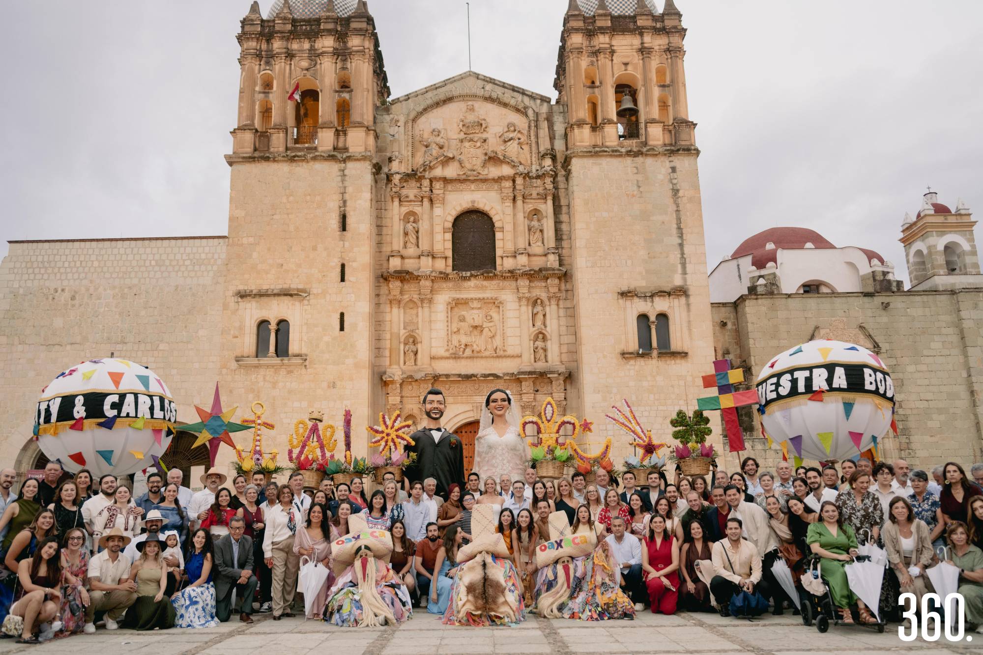 $!Patricia y Carlos unieron sus vidas en matrimonio durante una ceremonia religiosa en el Templo de Santo Domingo de Guzmán.