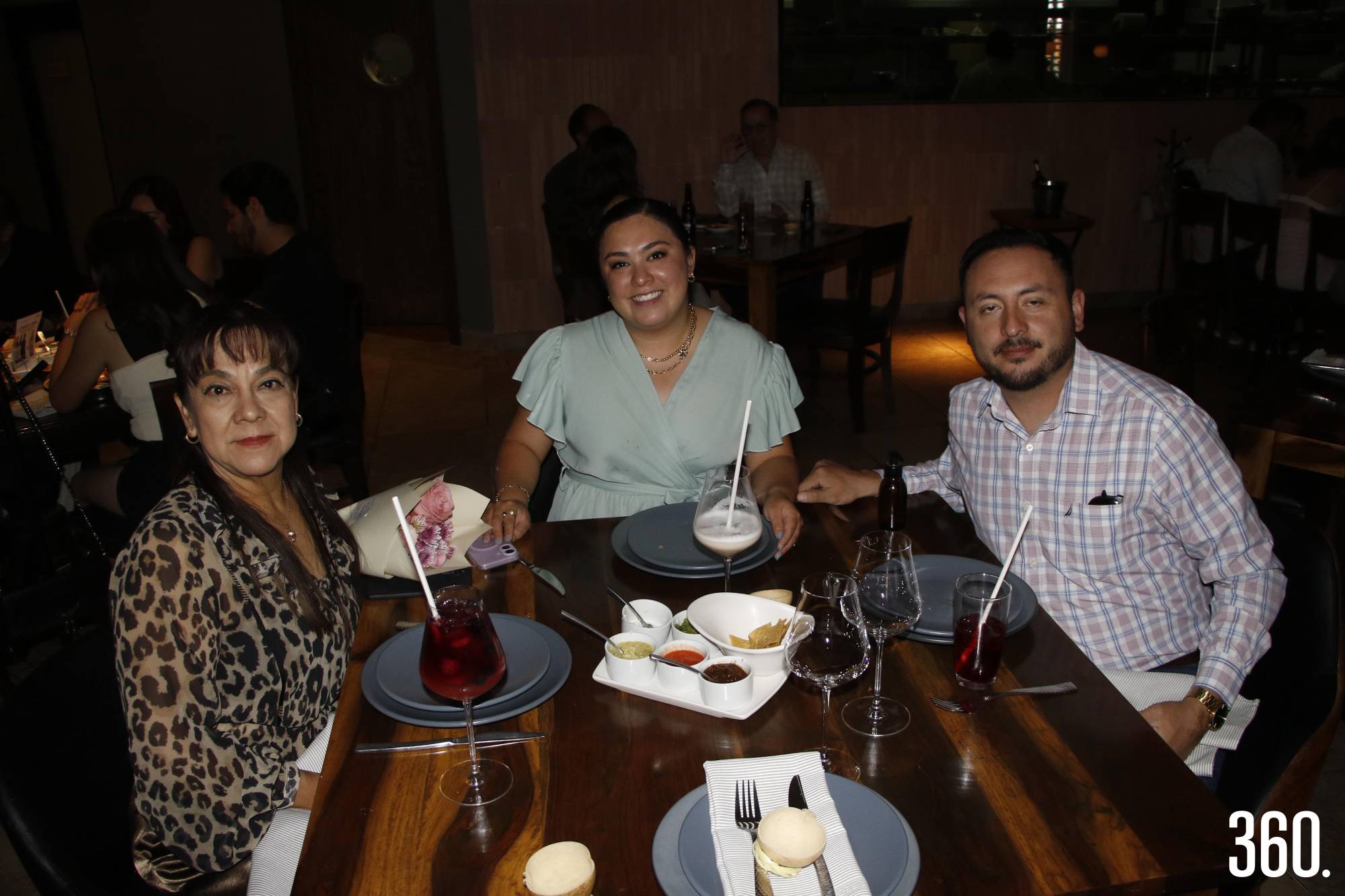 $!Manuela Ruiz, Melissa Pérez y Aldo Valdés.