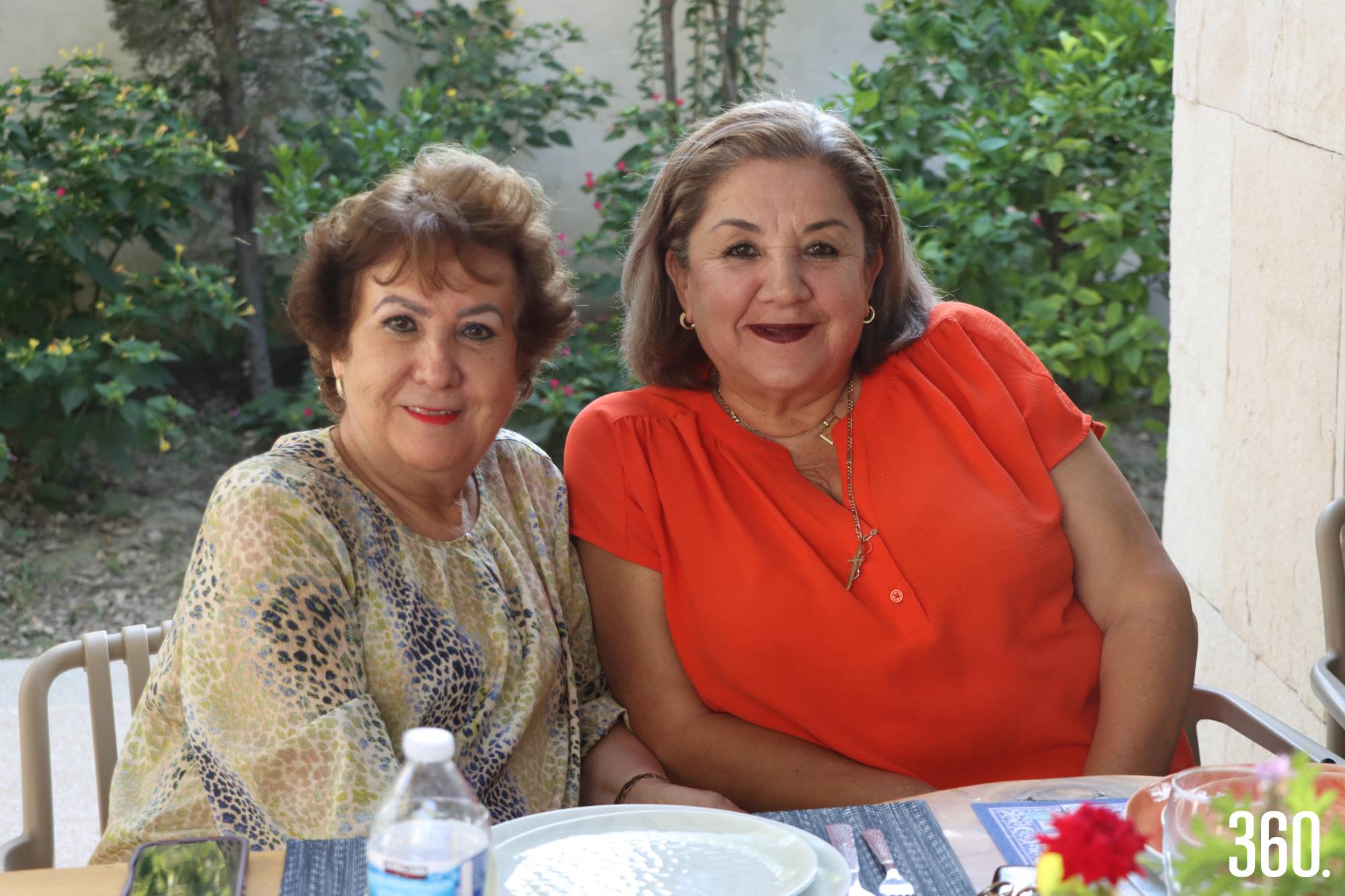 $!Myrna Garza y Juanita Morales.