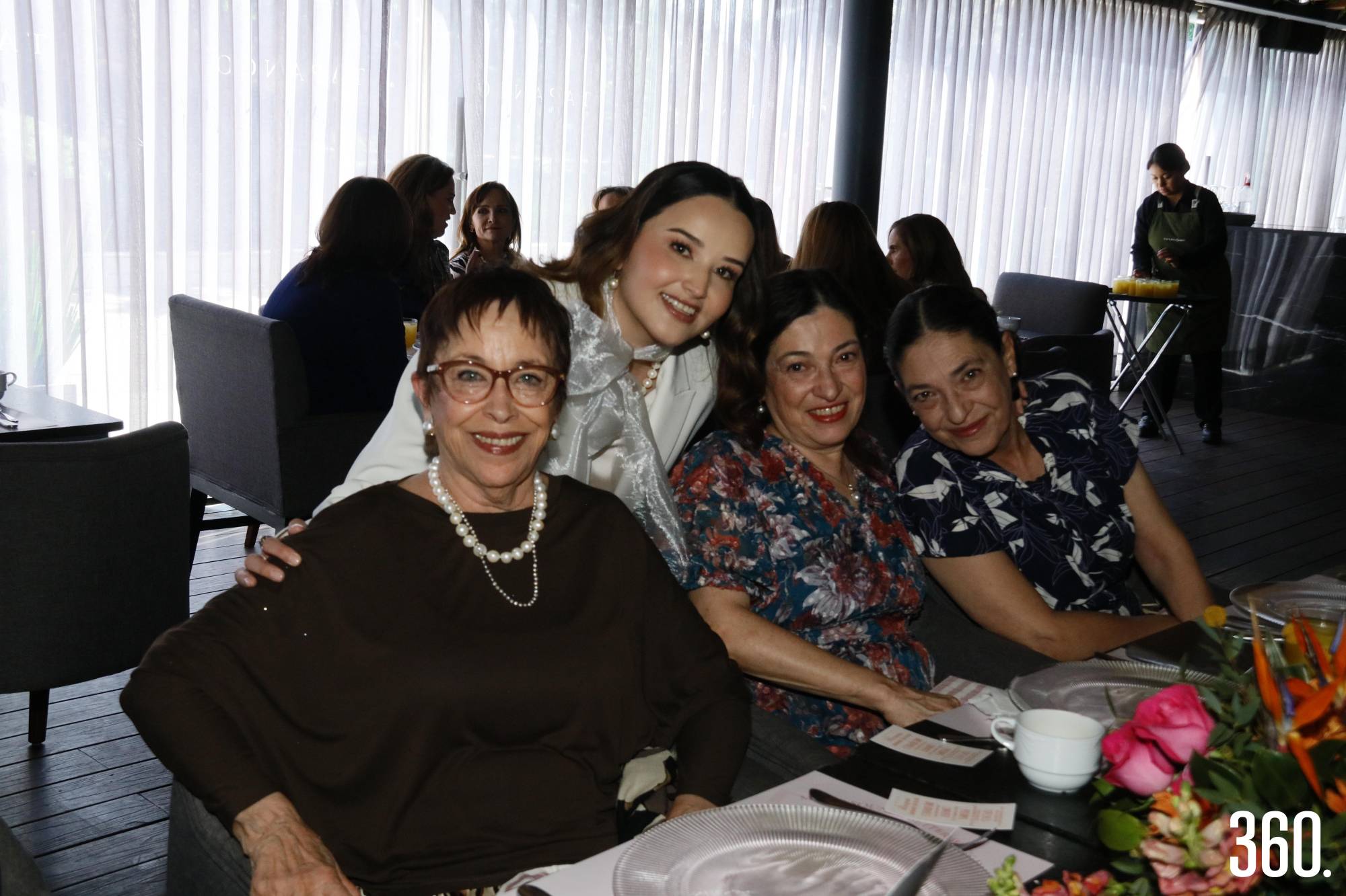 $!Ana de Valle, Mariana Sotomayor García, Tey de Valle y Tere Flores.