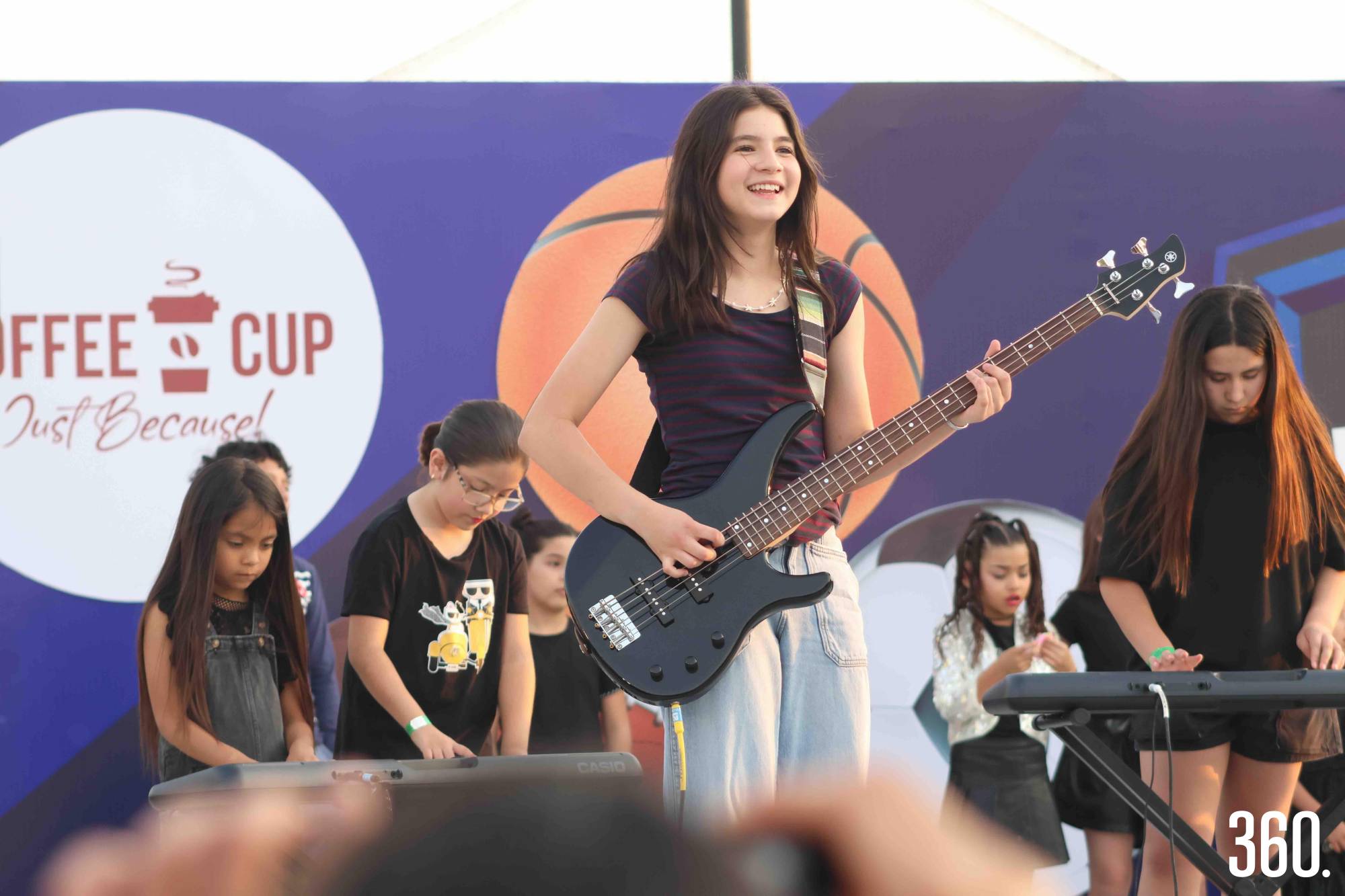 $!La rockband conquistó al público durante la inauguración.