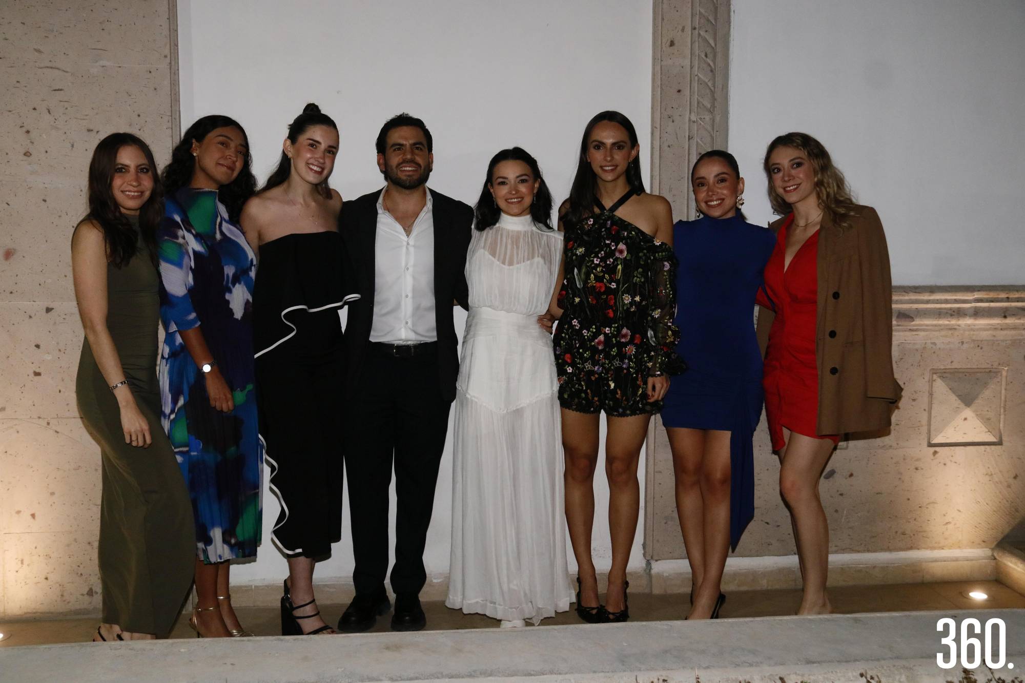 $!Un grupo de amigas acompañaron a Juan Pablo Noble y Ana Paula Cárdenas.