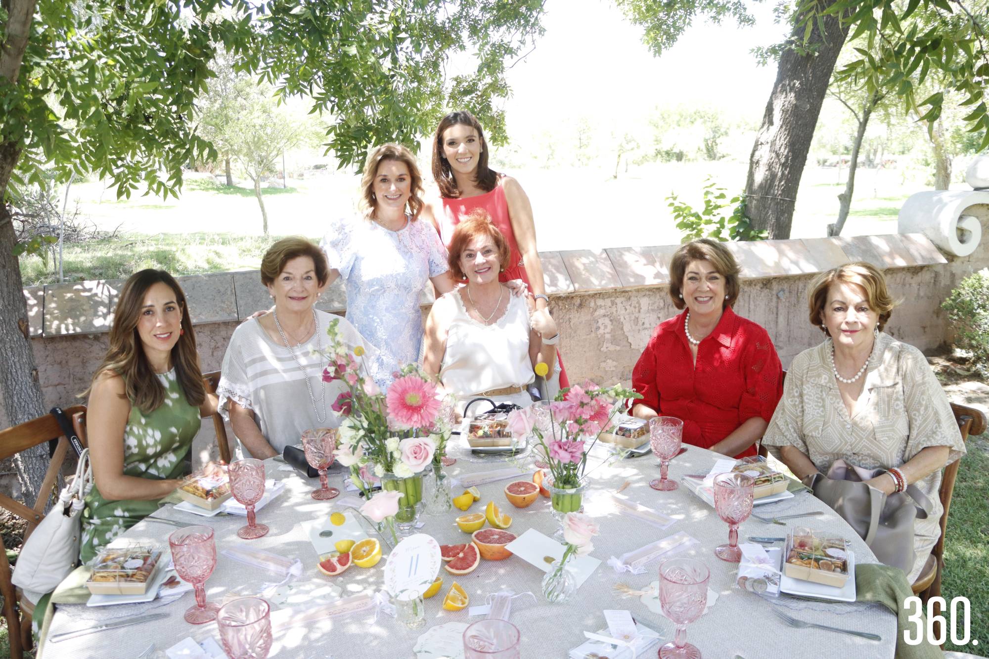 $!Nadia Boone, Lupita Villarreal, Patricia Cárdenas, Patricia Valdés, Paty, Gala y Rebeca Villarreal.