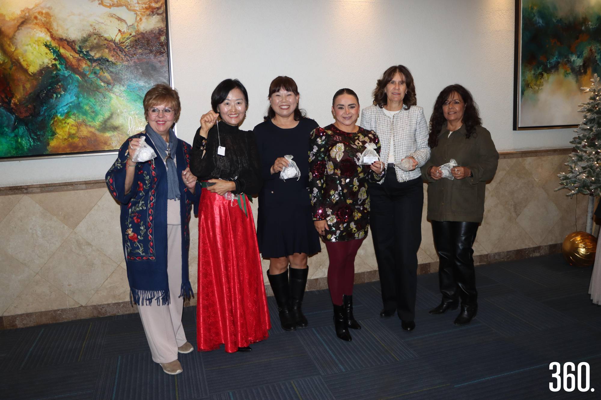 $!Lily Brian, Oh Song Kowng, Anna Lee, Mayra Rodríguez, Rosa Flores y Marcela Cerpa.