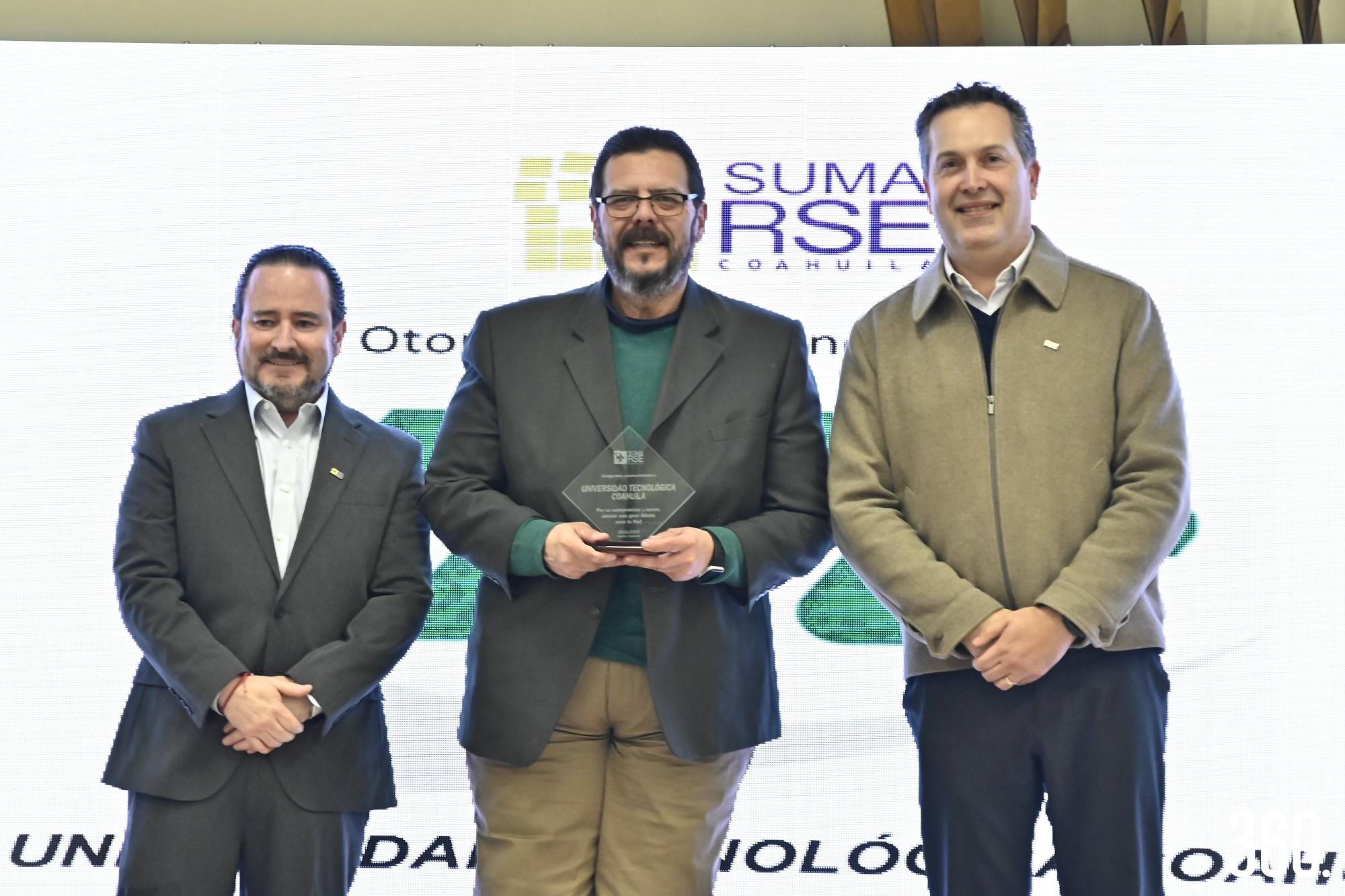 $!Reconocimiento a la UTC.