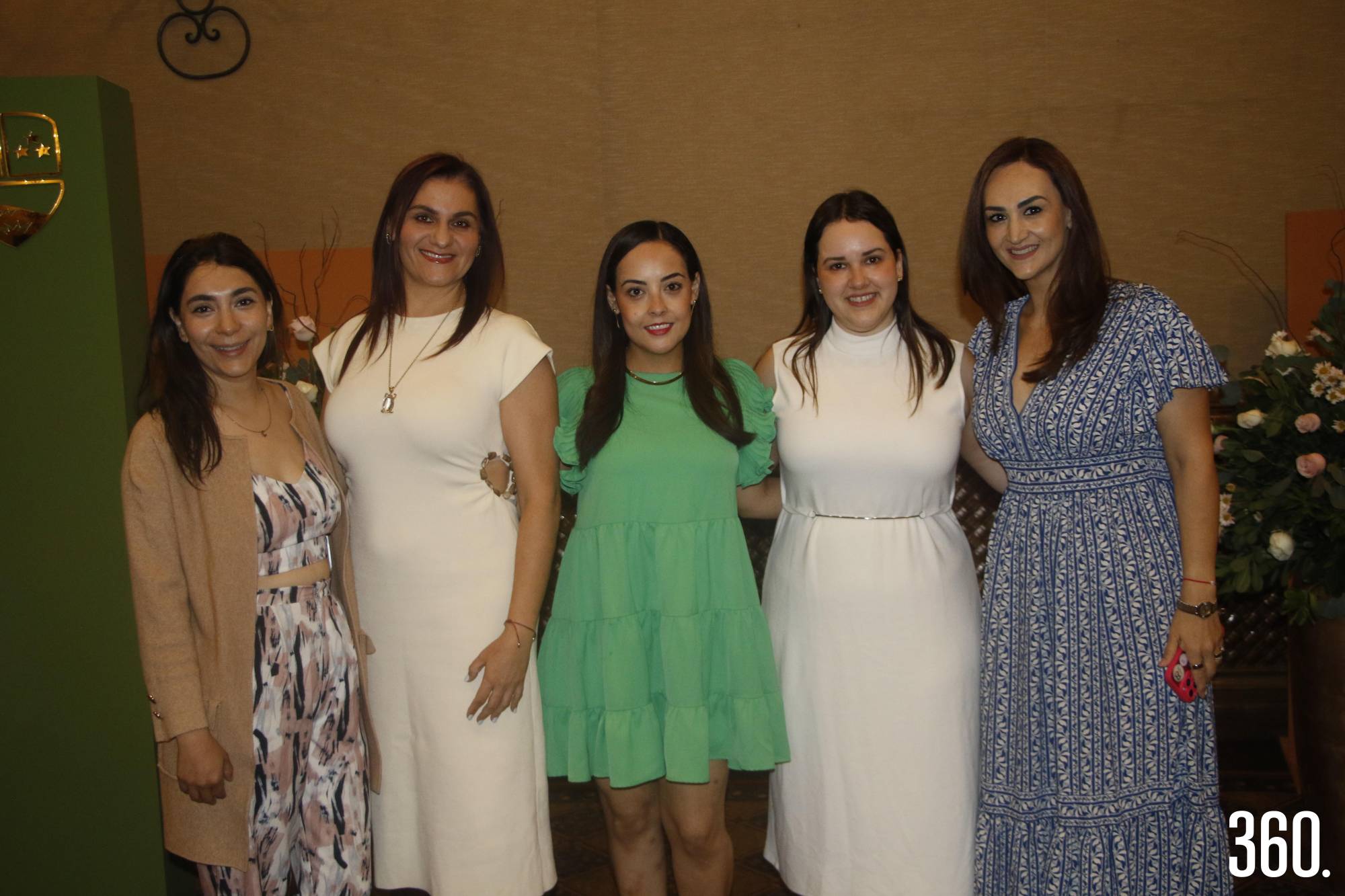 $!Carla Lazarini, Hil Nito, Carla Villarreal, Miriam Herrera y Miriam Dainitín.