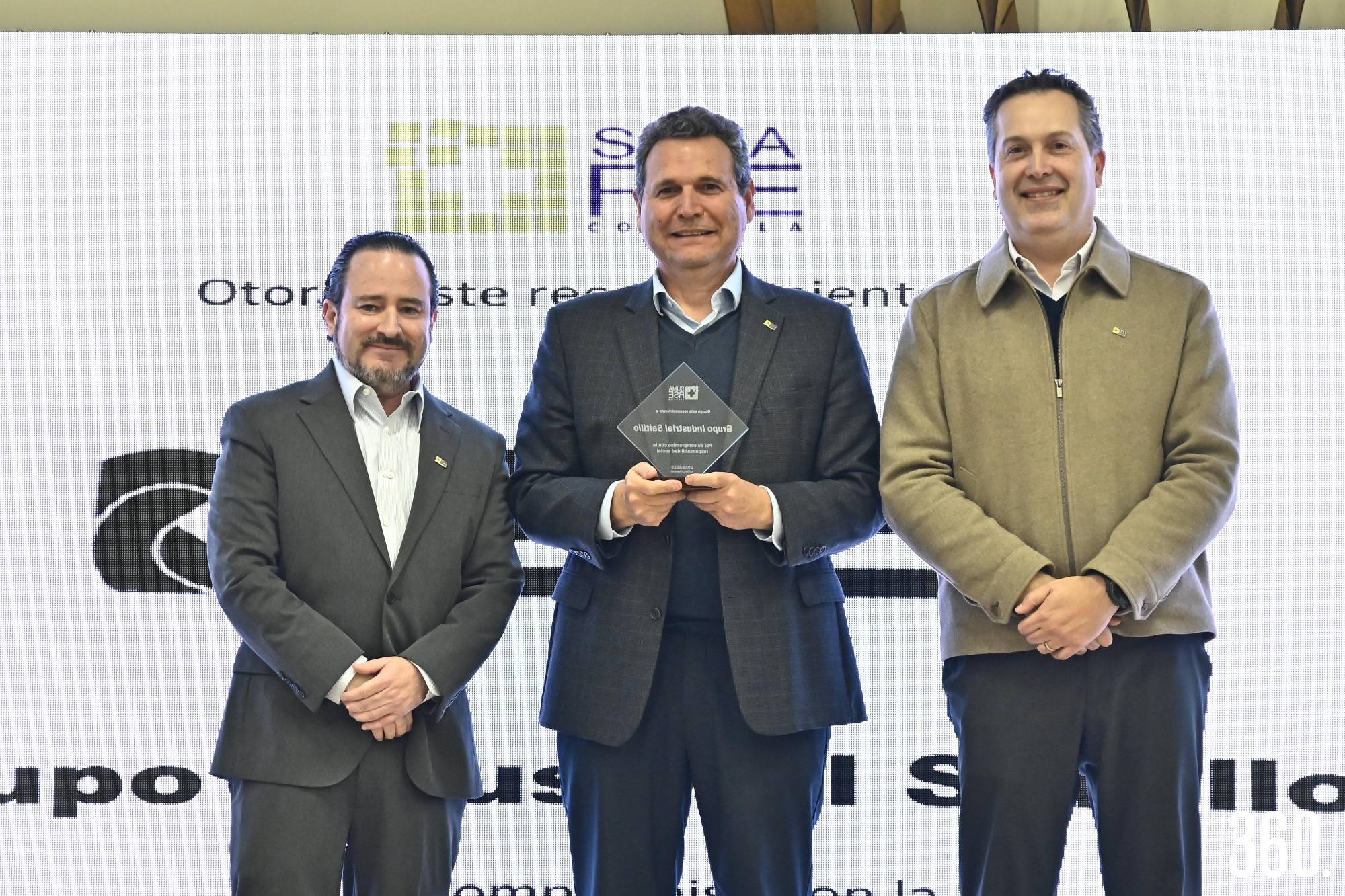 $!Reconocimiento a GIS.