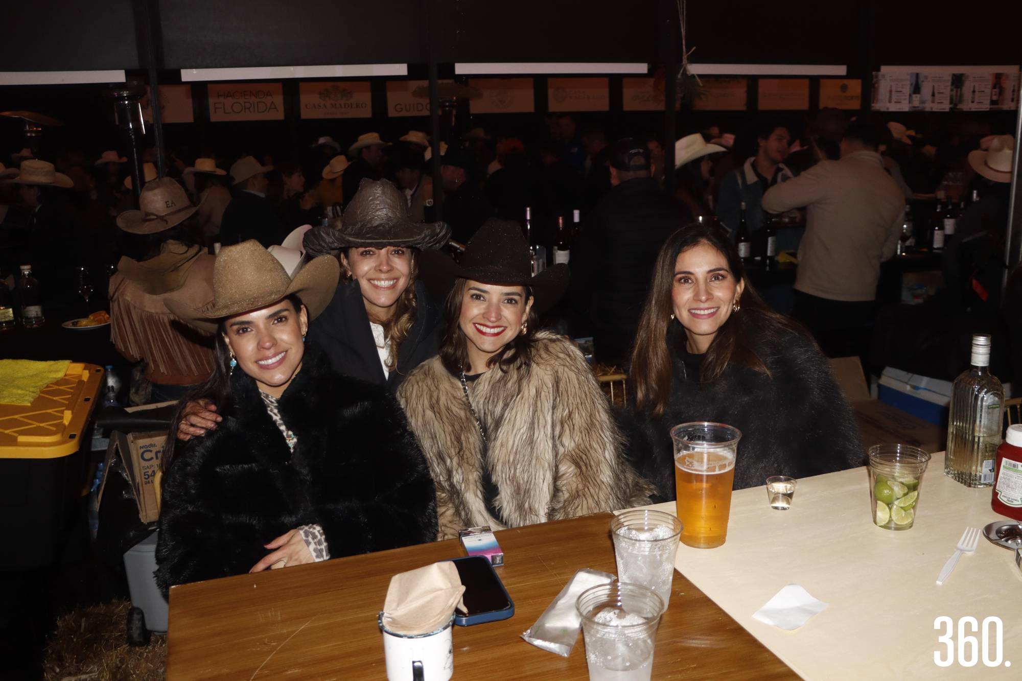 $!Fernanda Dávila, Gaby Baca, Emma Dávila y Daniela Benavides.