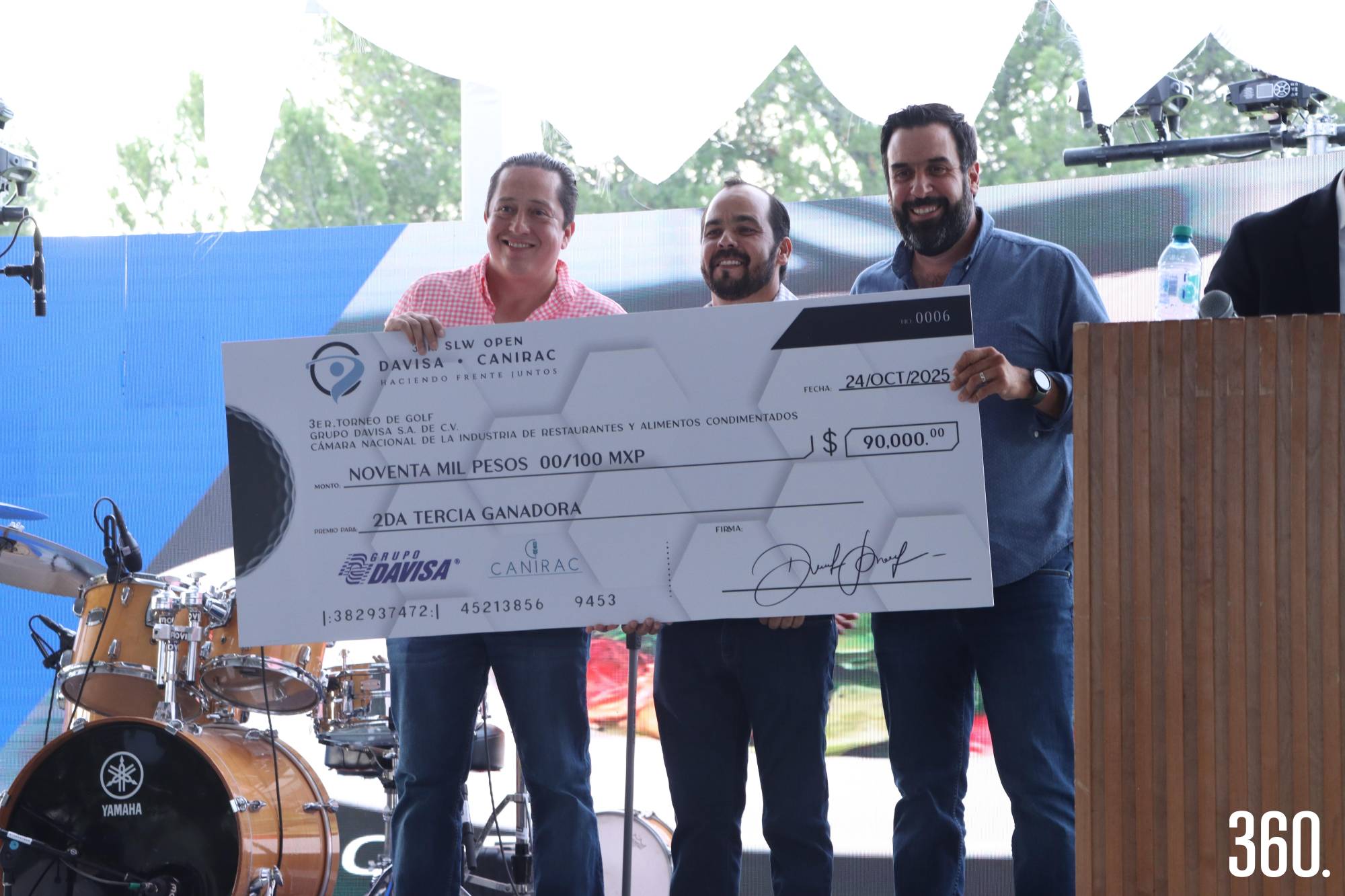 $!Luis Cárdenas, Moisés Rodriguez y Román Cepeda, 2ndo lugar del torneo.