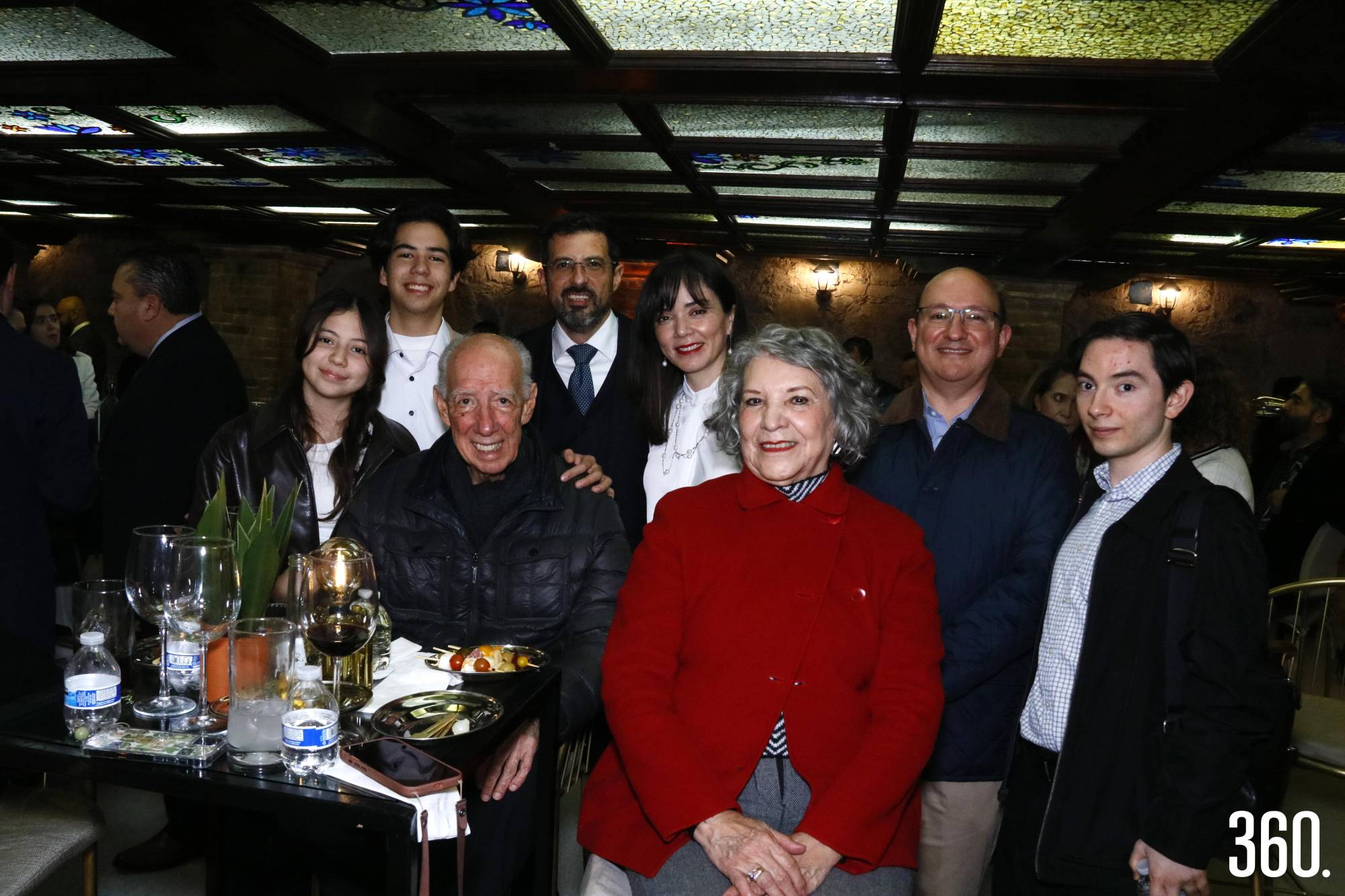 $!Francisco Aguirre con sus padres Francisco Aguirre y Guadalupe Sánchez y su familia.