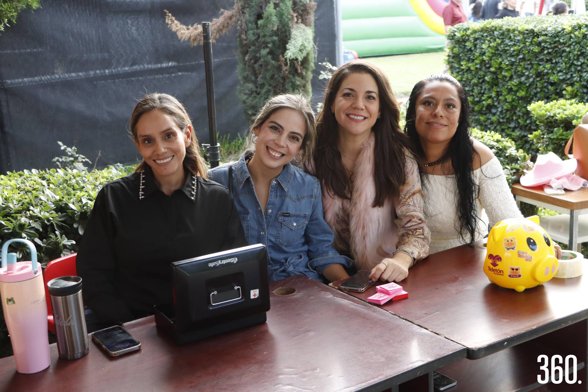 $!Fabiola de Hoyos, Ana Karen Valenzuela, Lizeth Serna e Isabel Domínguez.