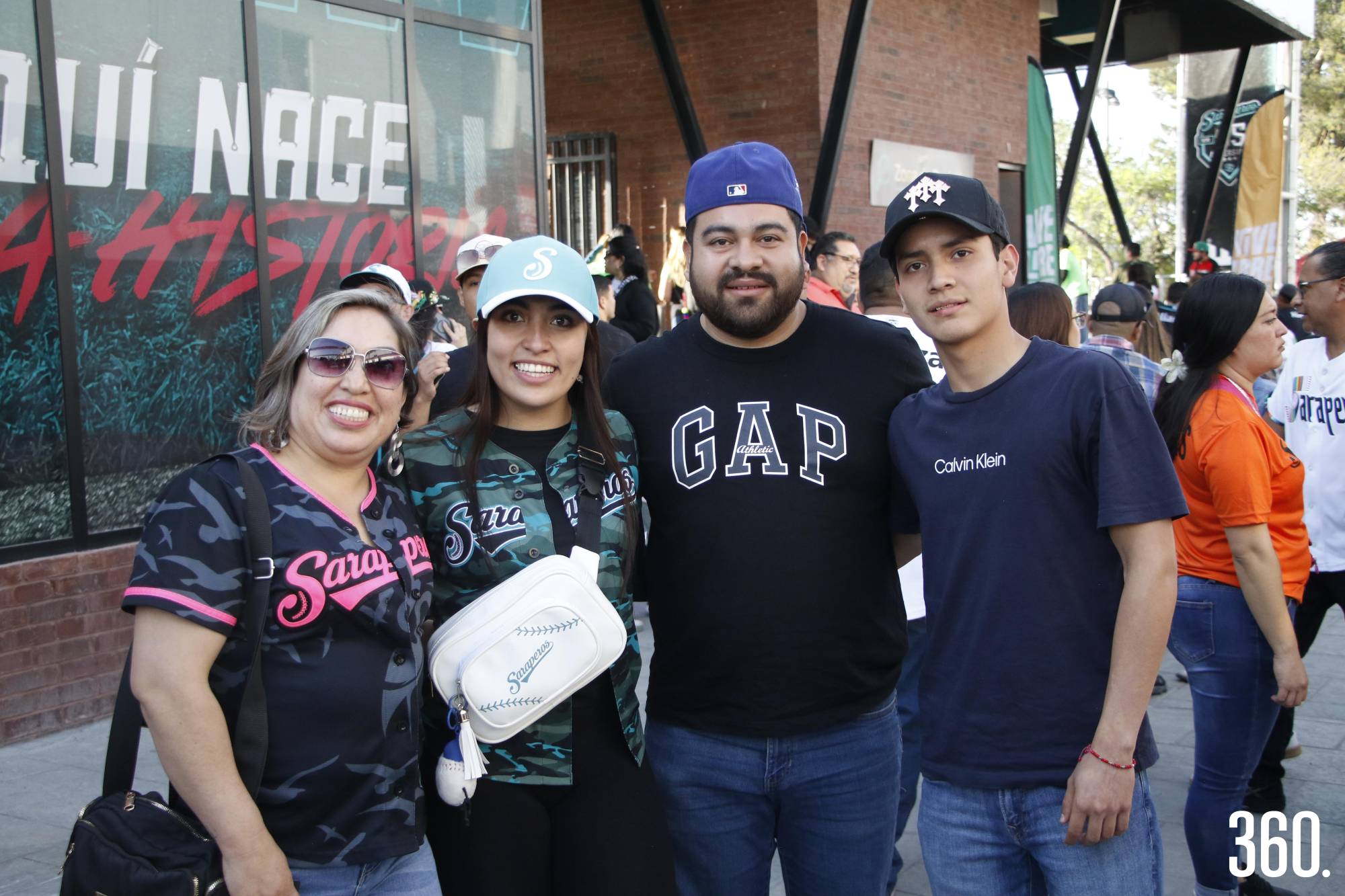$!María Torres, Sofía Sánchez, José y Saúl Aranda.