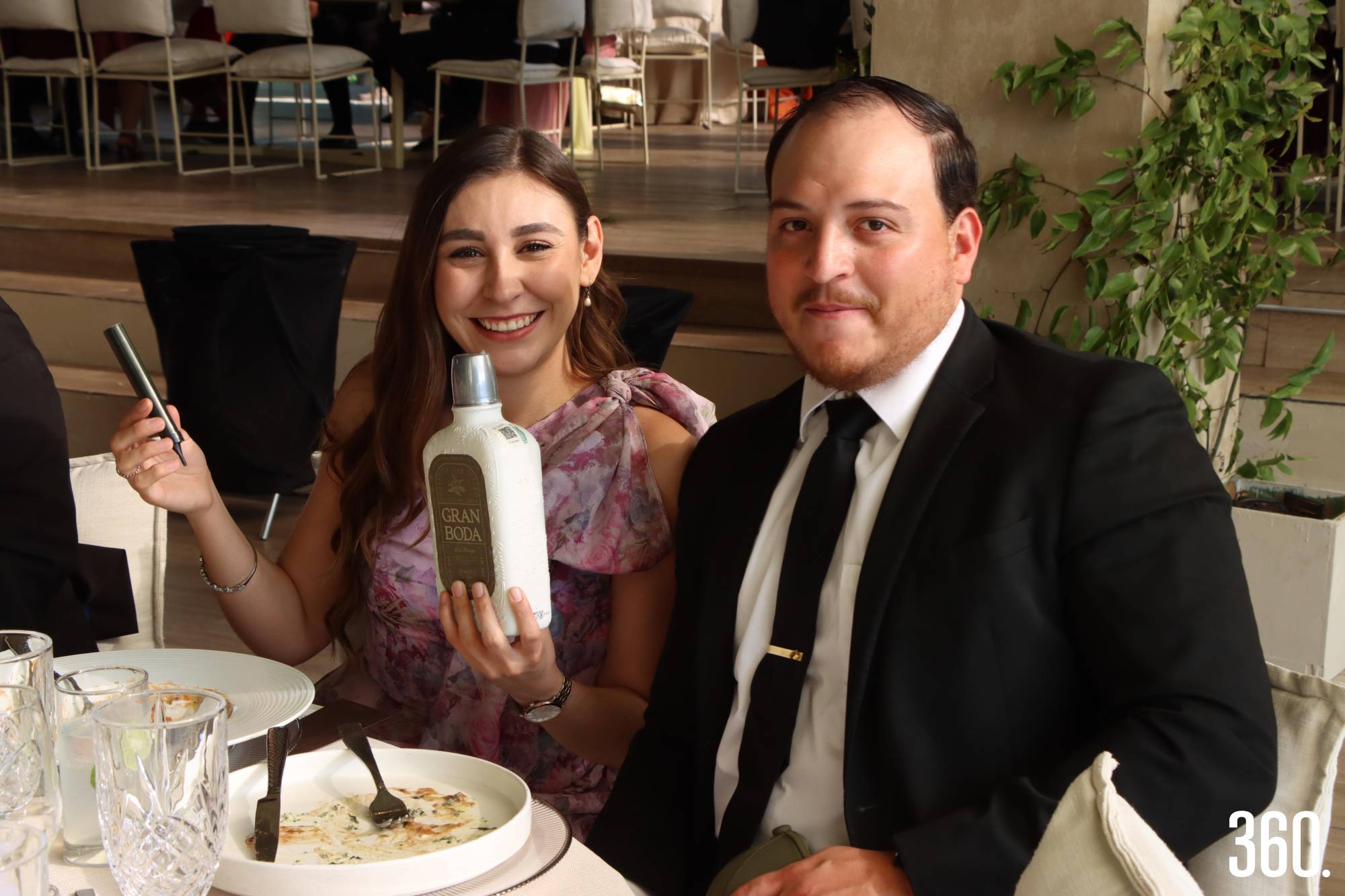 $!Daniela Saldívar y Axel González.