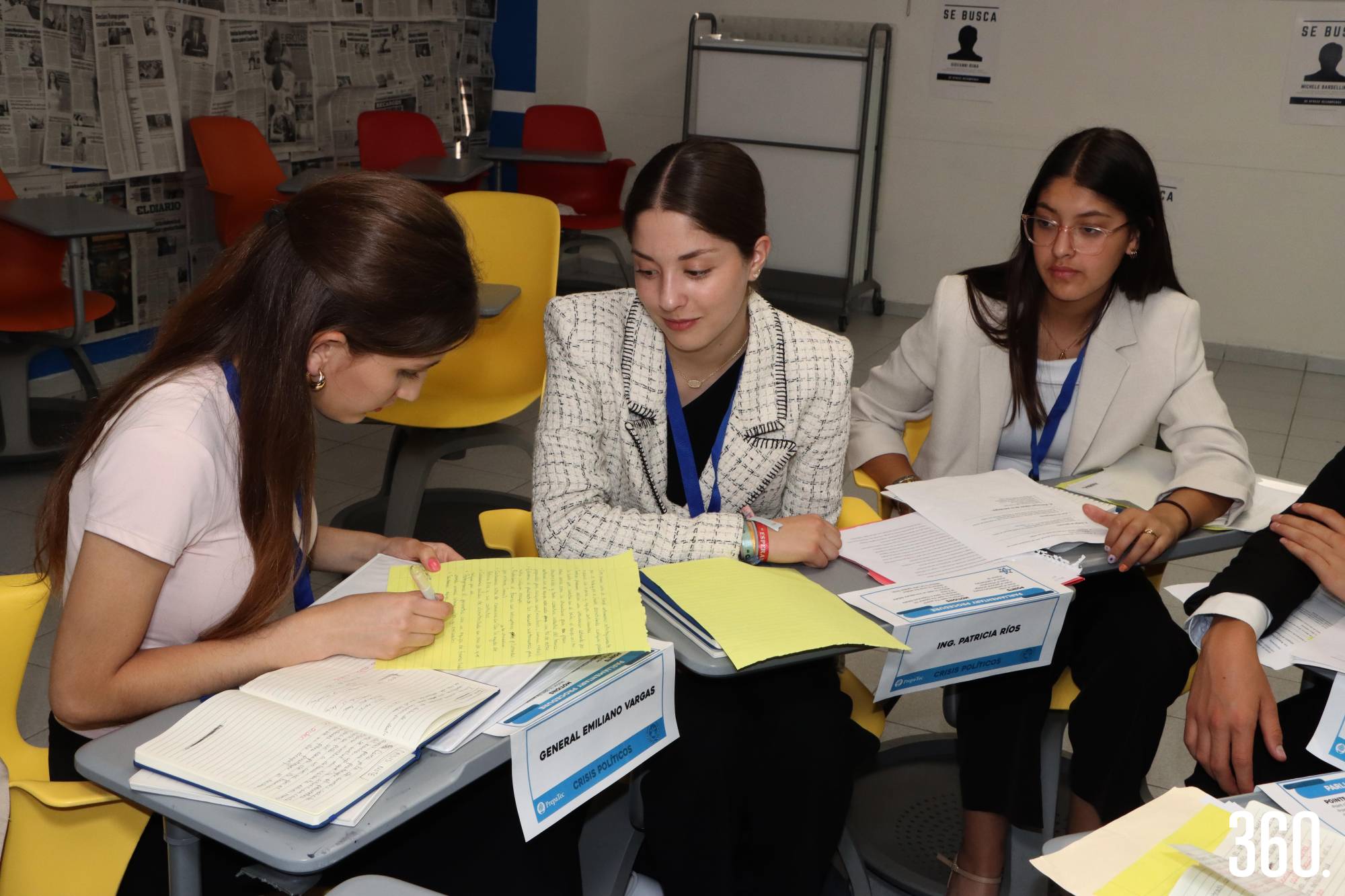 $!Valeria Aldape, Eugenia de la Peña y Aine Azeto.