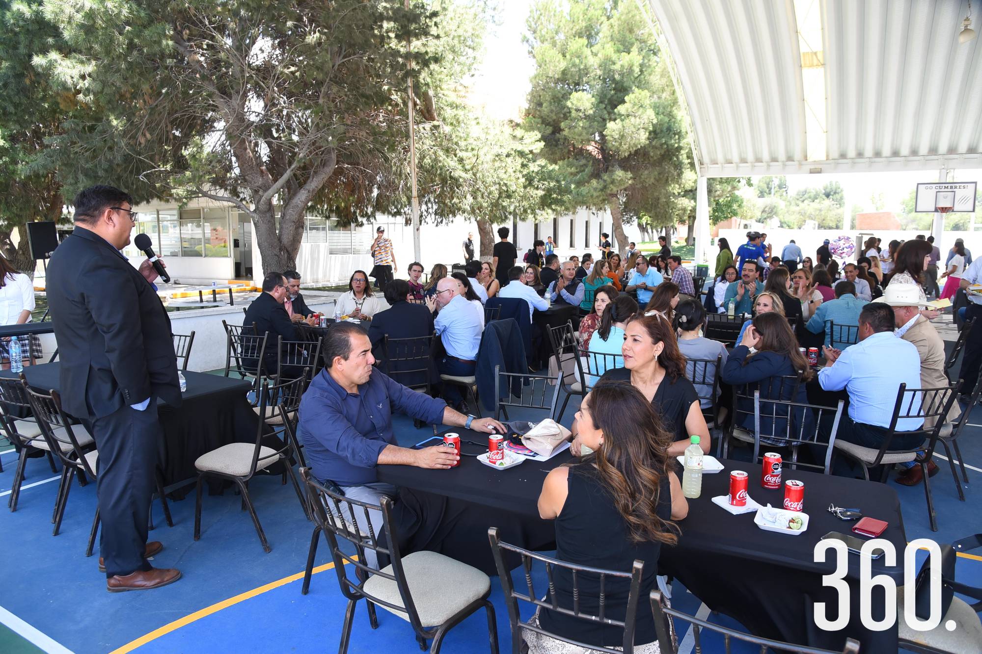 $!La Prepa Cumbres organizó un evento de despedida para sus alumnos,