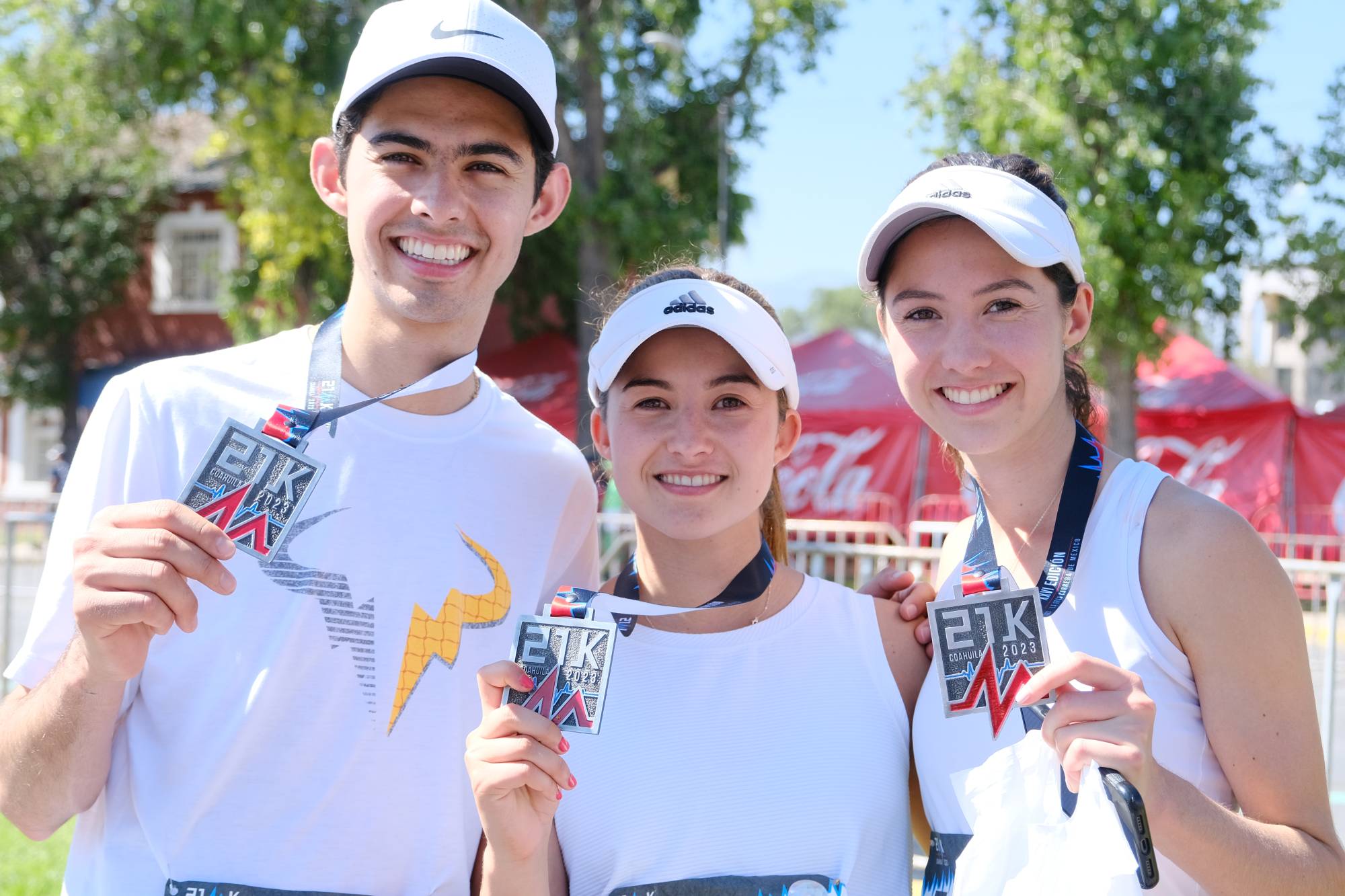 $!Chuy, Liliana y Mariana Garza.