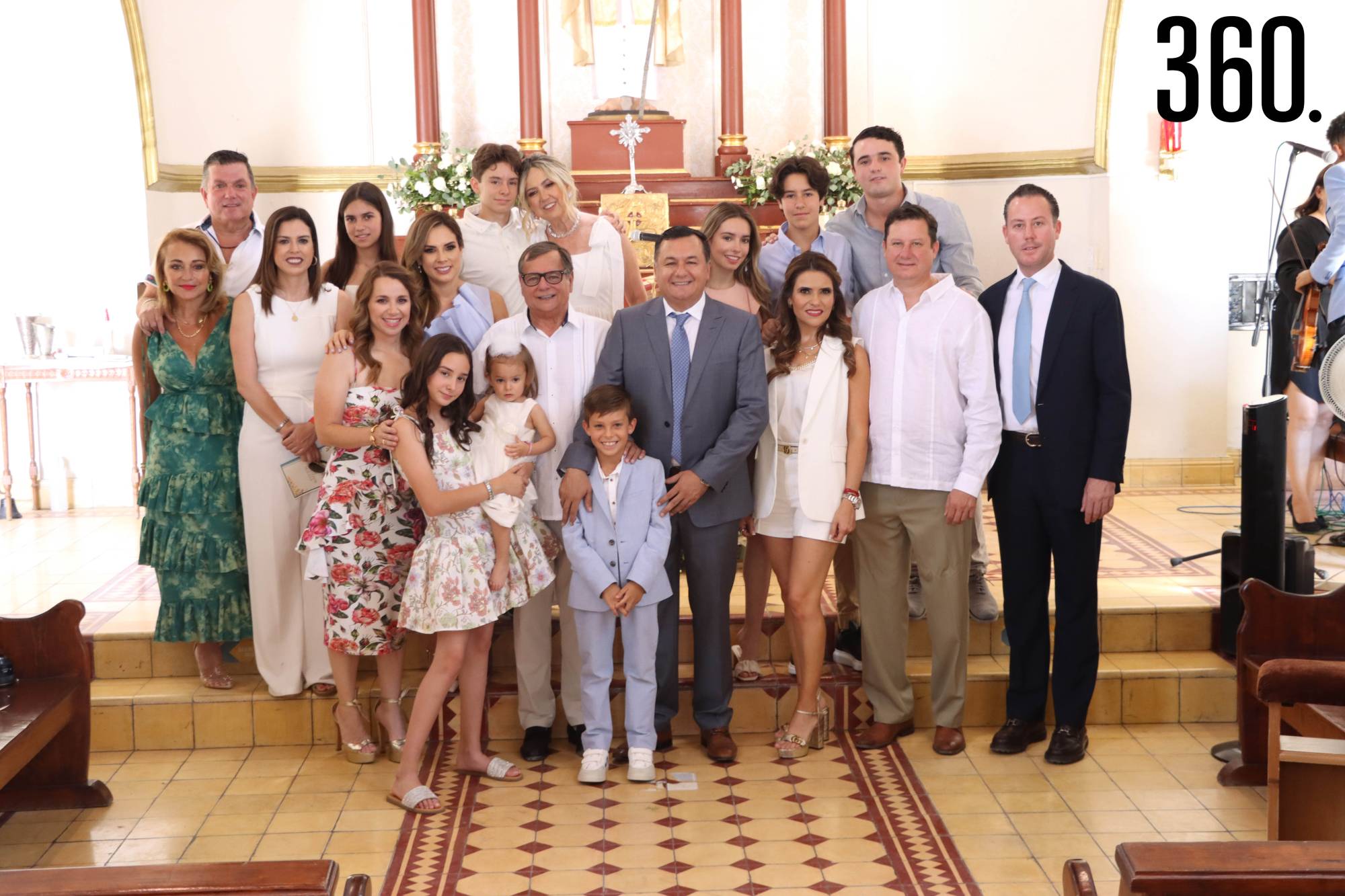 $!Iker con su familia.
