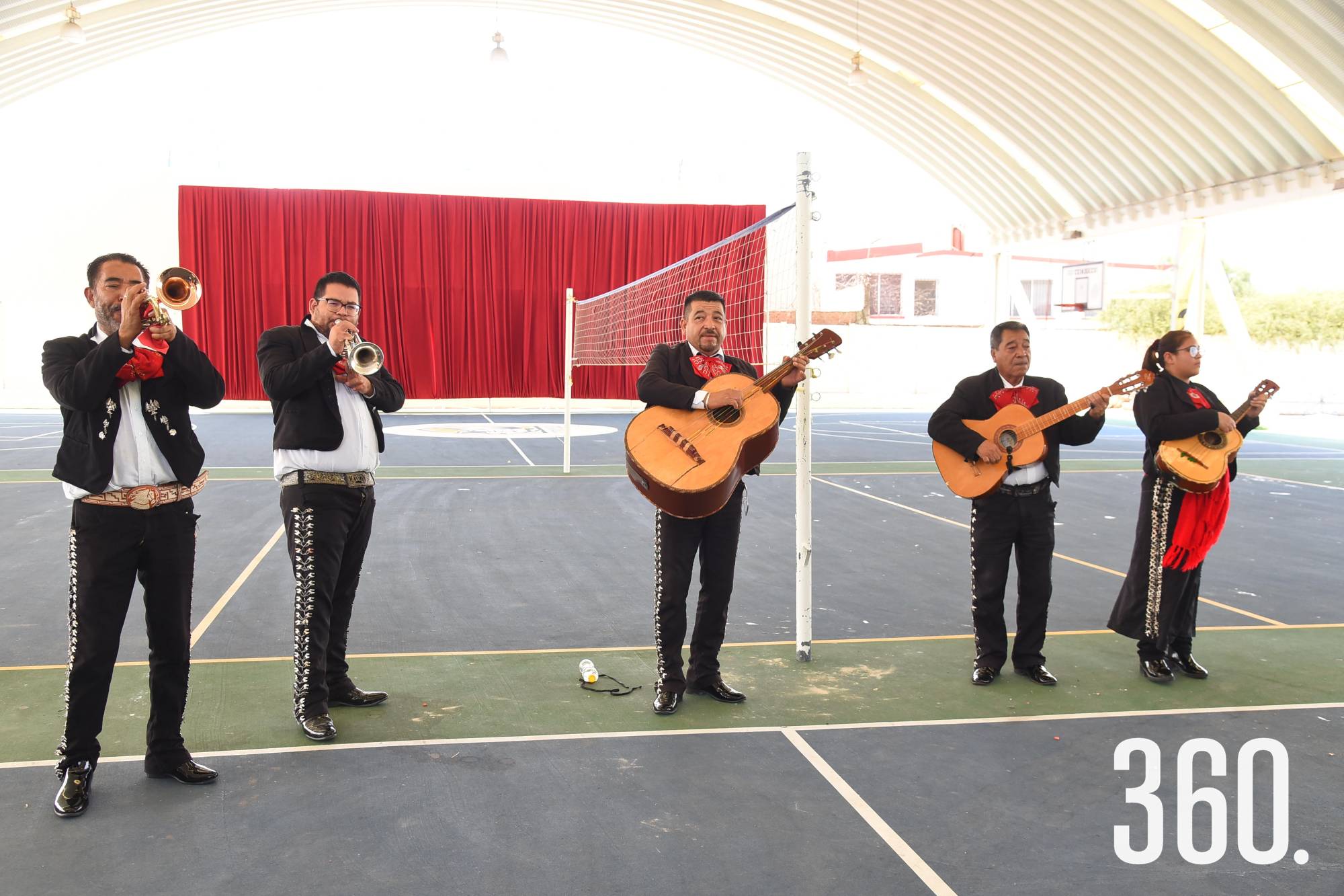 $!disfrutar de una tarde inolvidable, llena de convivencia y una deliciosa taquiza, amenizada por la música del mariachi.