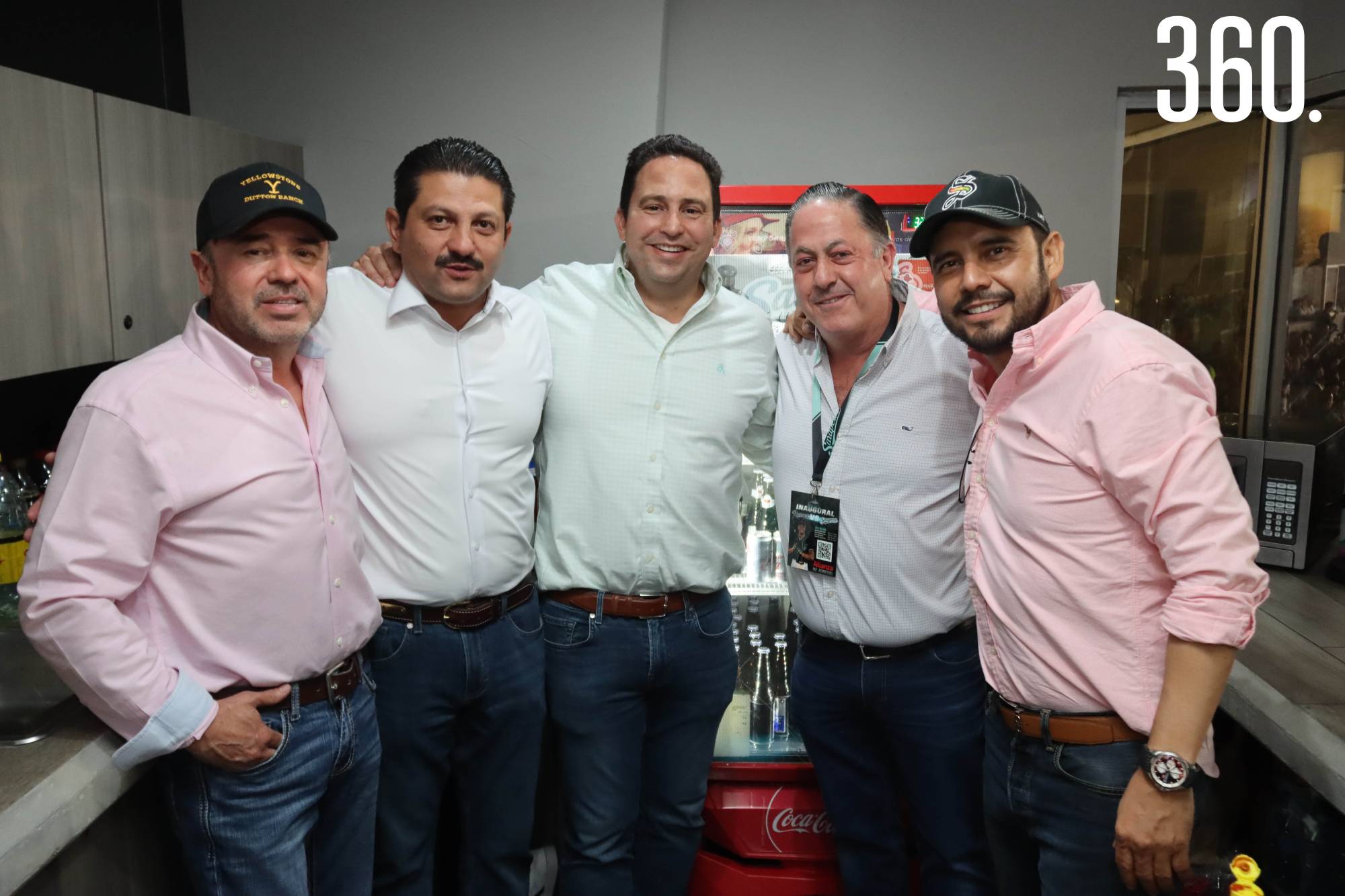 $!Eloy Álvarez, Juan Carlos Villareal, Javier Díaz, Alberto Villarreal y Antonio Nerio.