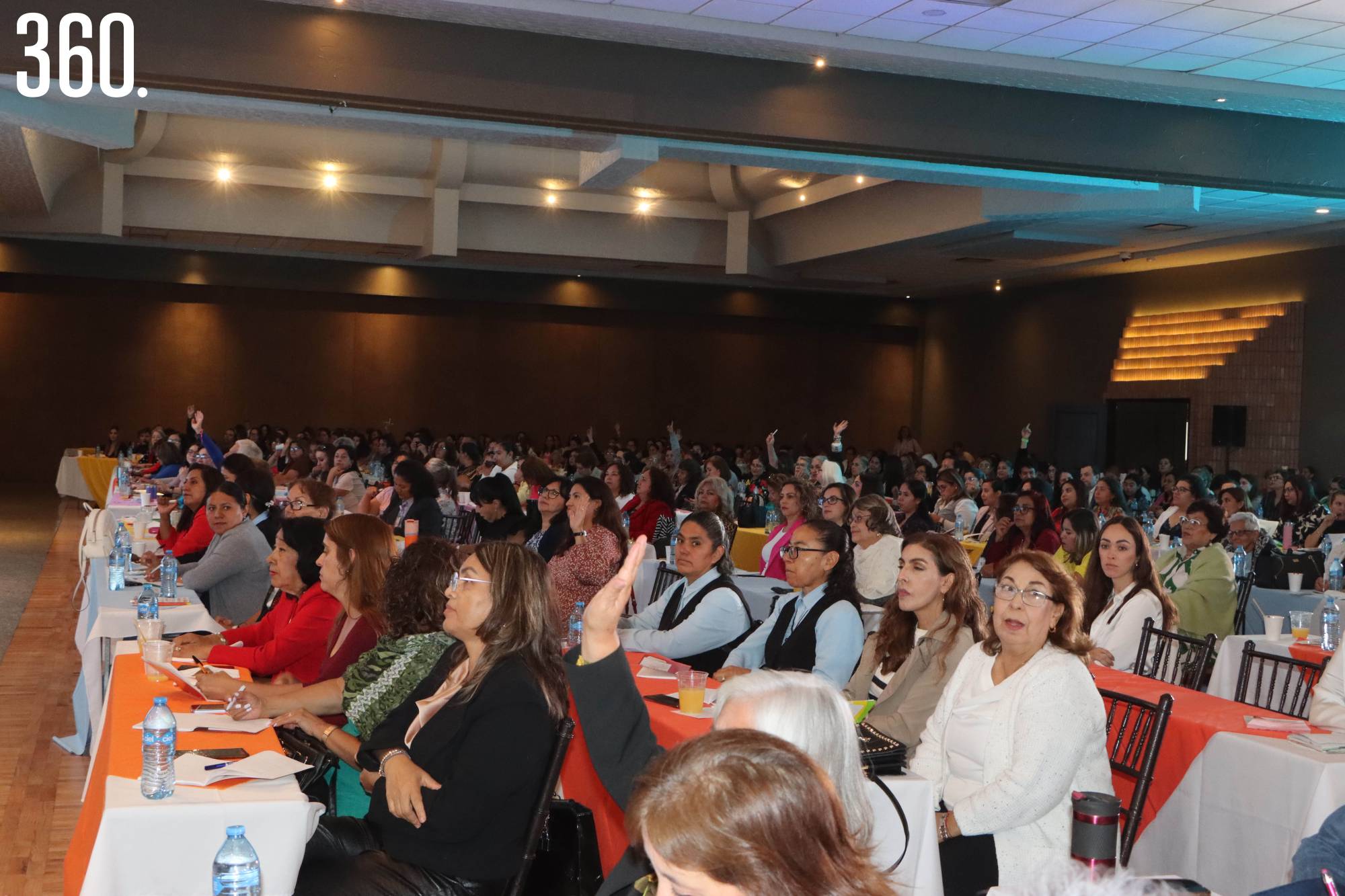 $!ASISTEN AL XXX CONGRESO DE LA MUJER