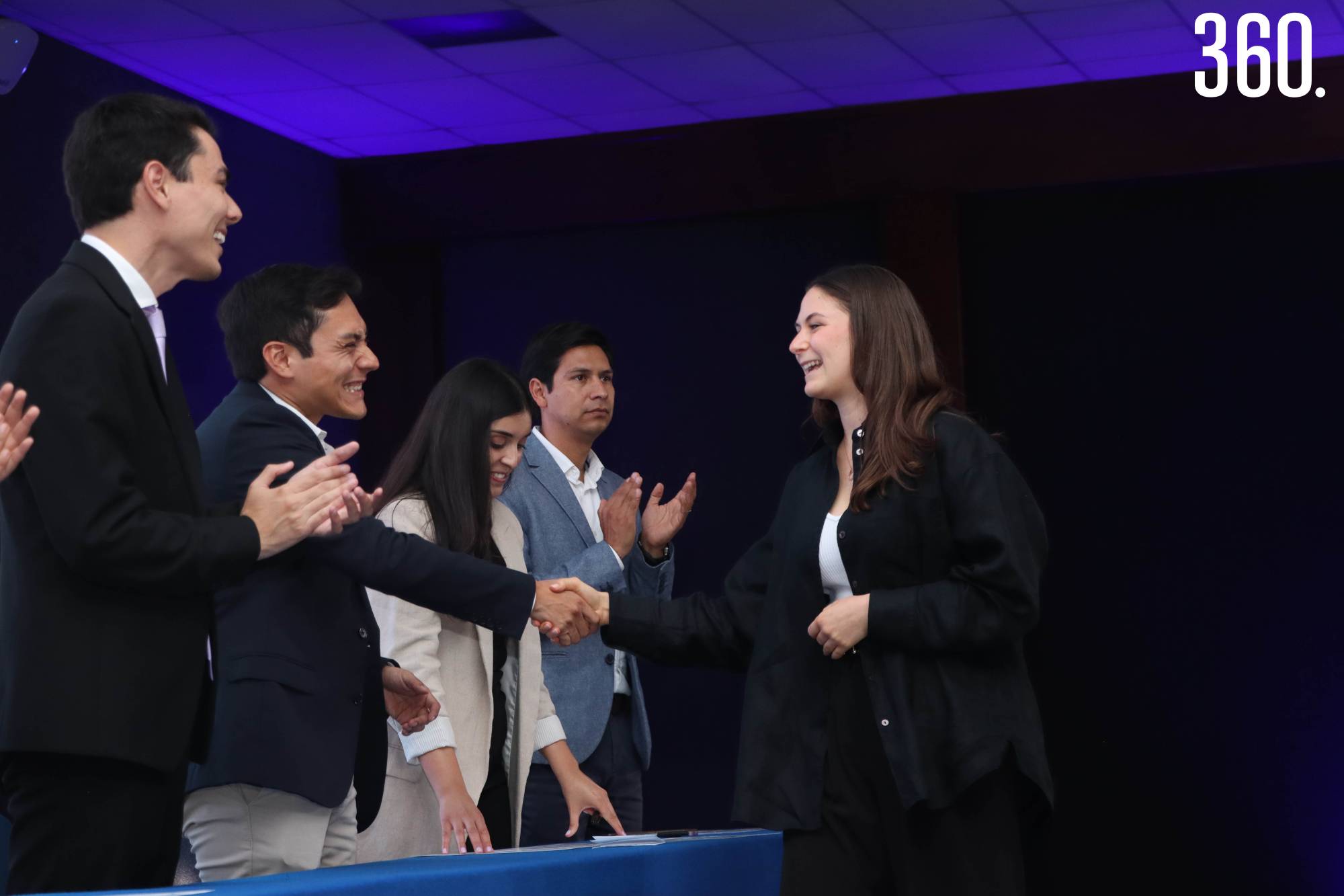$!GRUPOS ESTUDIANTILES DEL TEC DE MONTERREY TOMAN PROTESTA