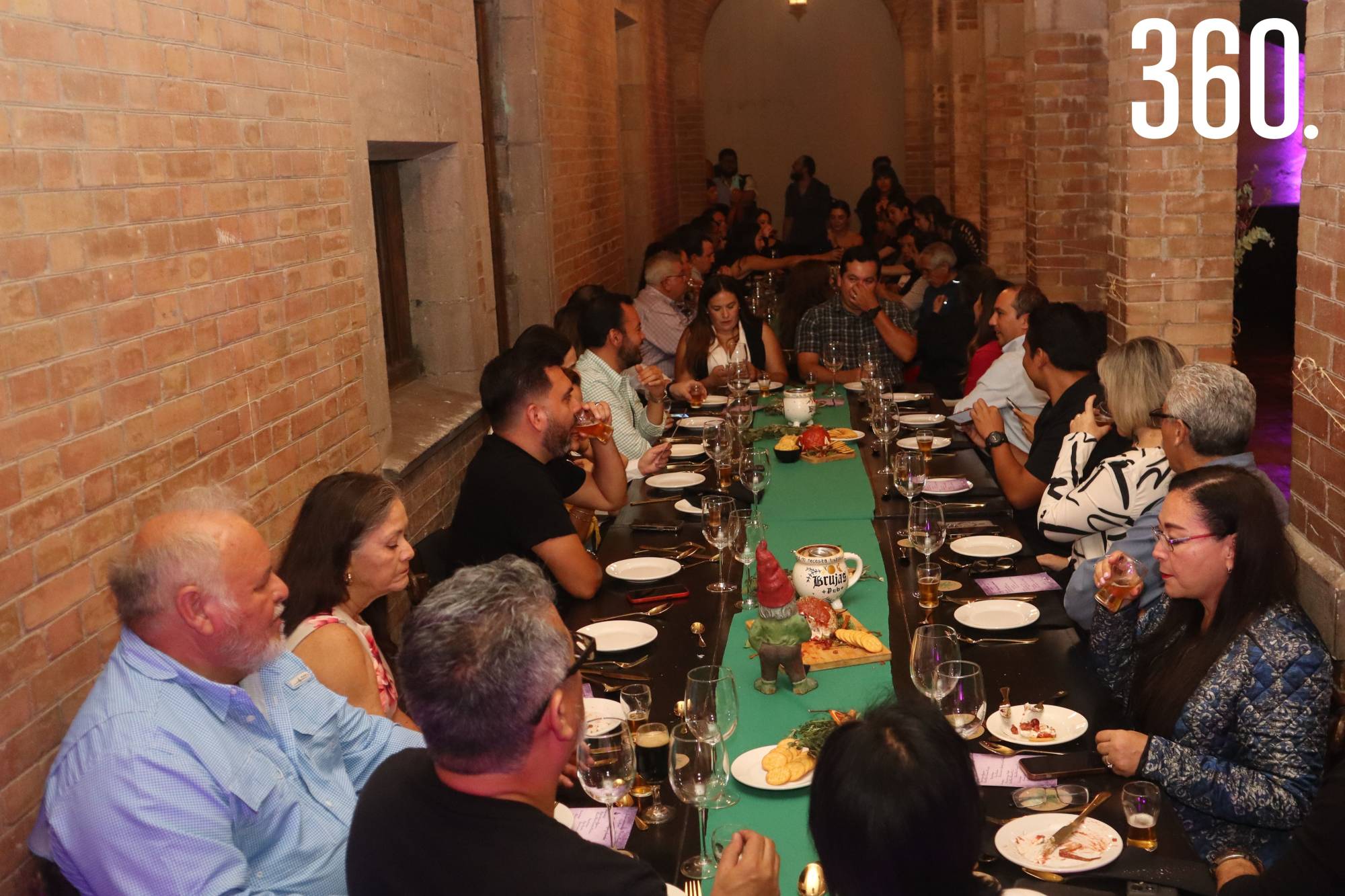 $!“VIVE TU CENTRO” CIERRA CON BROCHE DE ORO