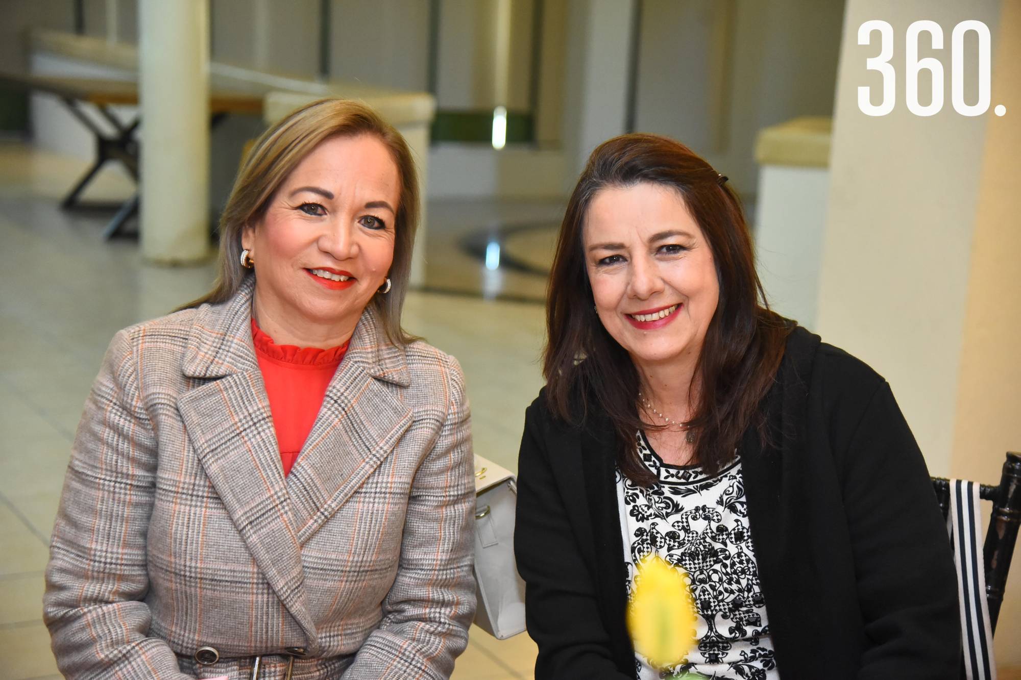 $!Lulu Uribe y Diana Villarreal de Gomez.