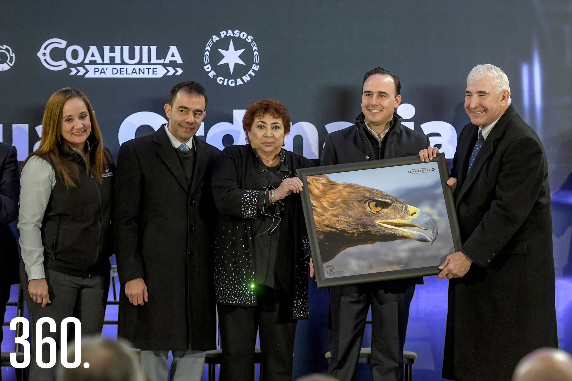 $!Esperanza Ortega, presidenta nacional de CANACINTRA, estuvo presente en el evento.