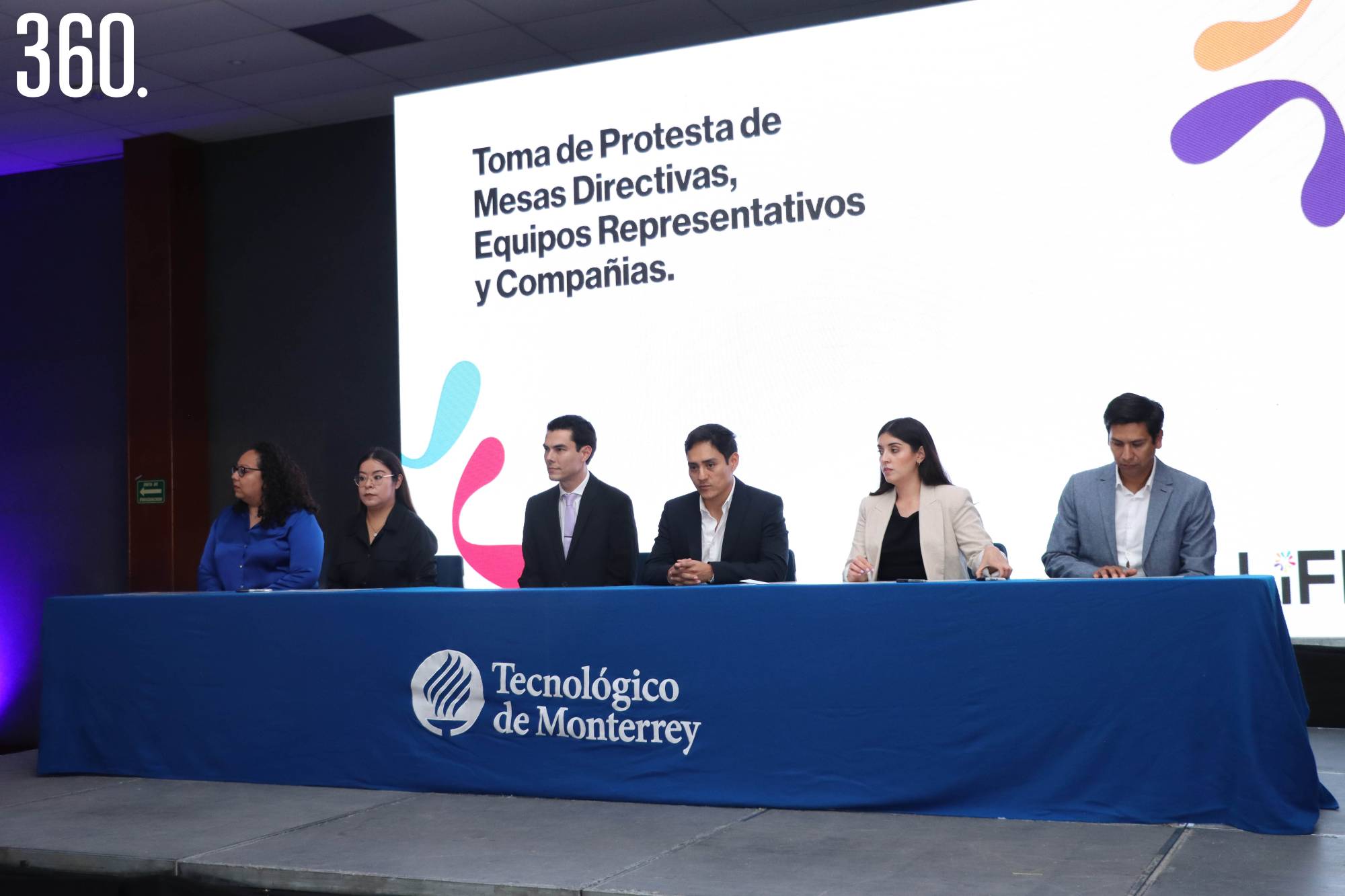 $!GRUPOS ESTUDIANTILES DEL TEC DE MONTERREY TOMAN PROTESTA