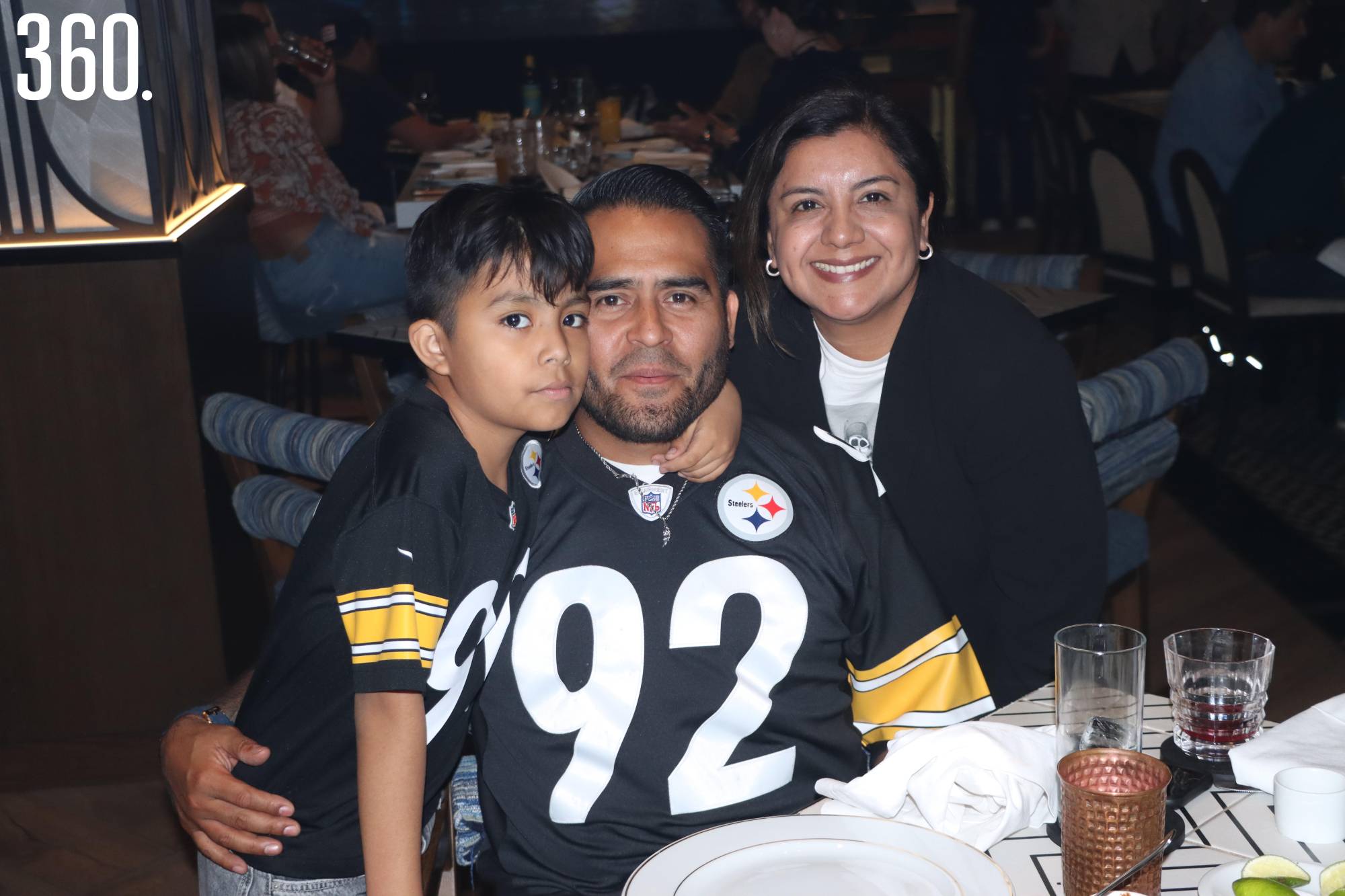 $!Mateo y Luis Nieto con Rocío Nájera.