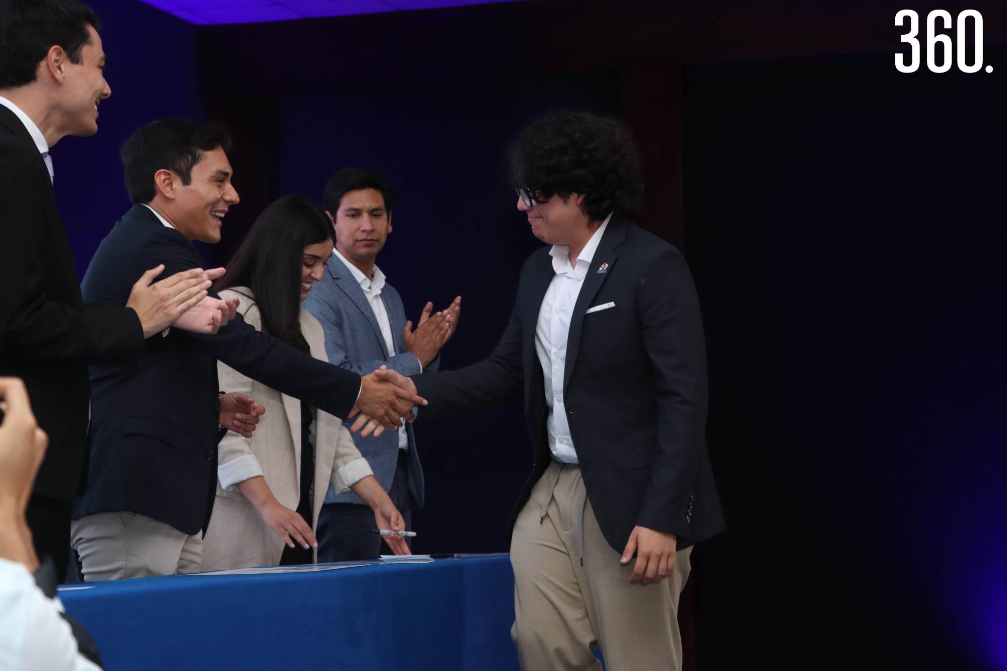 $!GRUPOS ESTUDIANTILES DEL TEC DE MONTERREY TOMAN PROTESTA