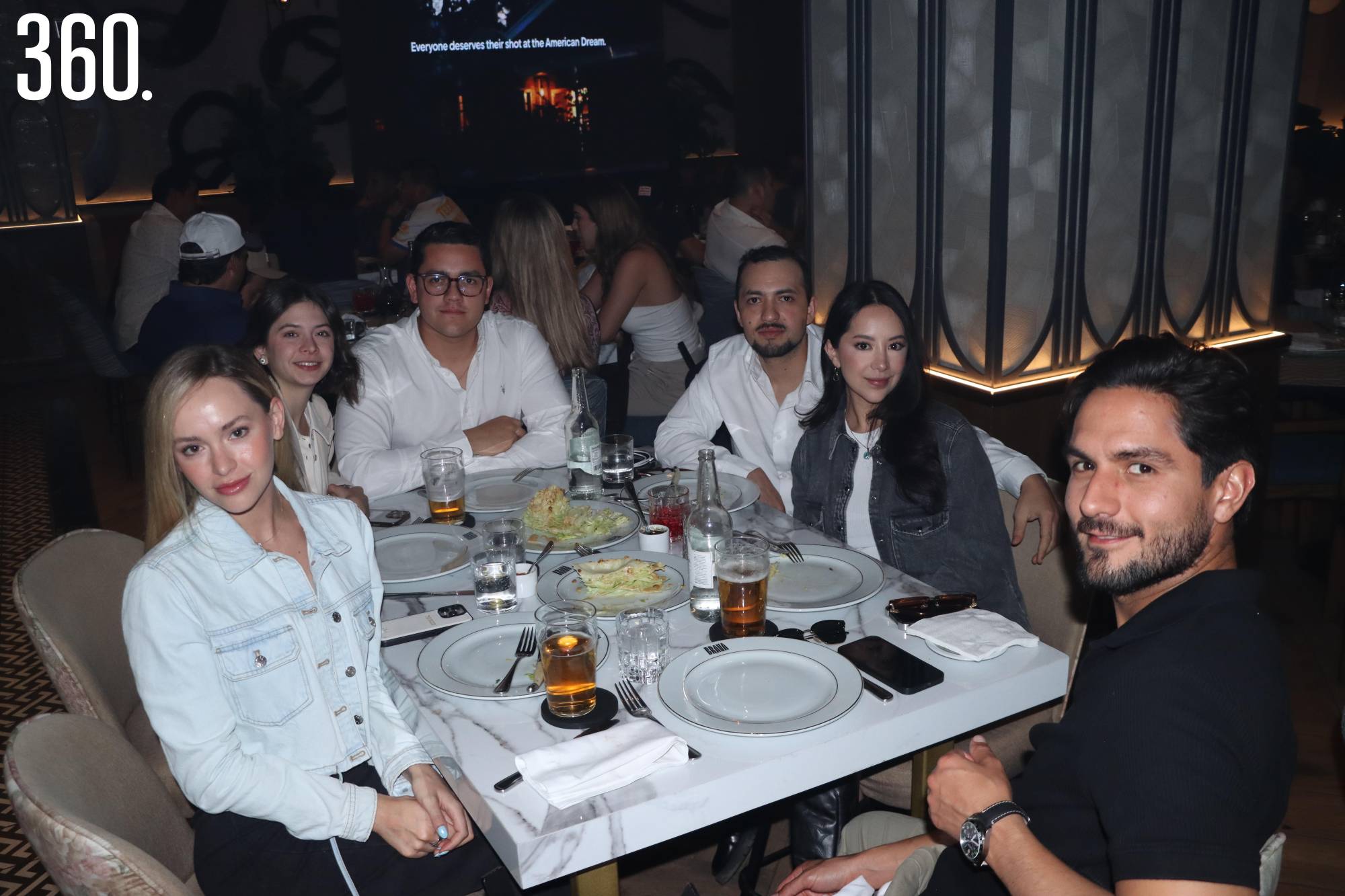 $!Carolina Guadiana, Mariadna Fernandezgámez, Edgar Guadiana, Jonathan Olive, Andrea Ochoa y Adrián Valdés.