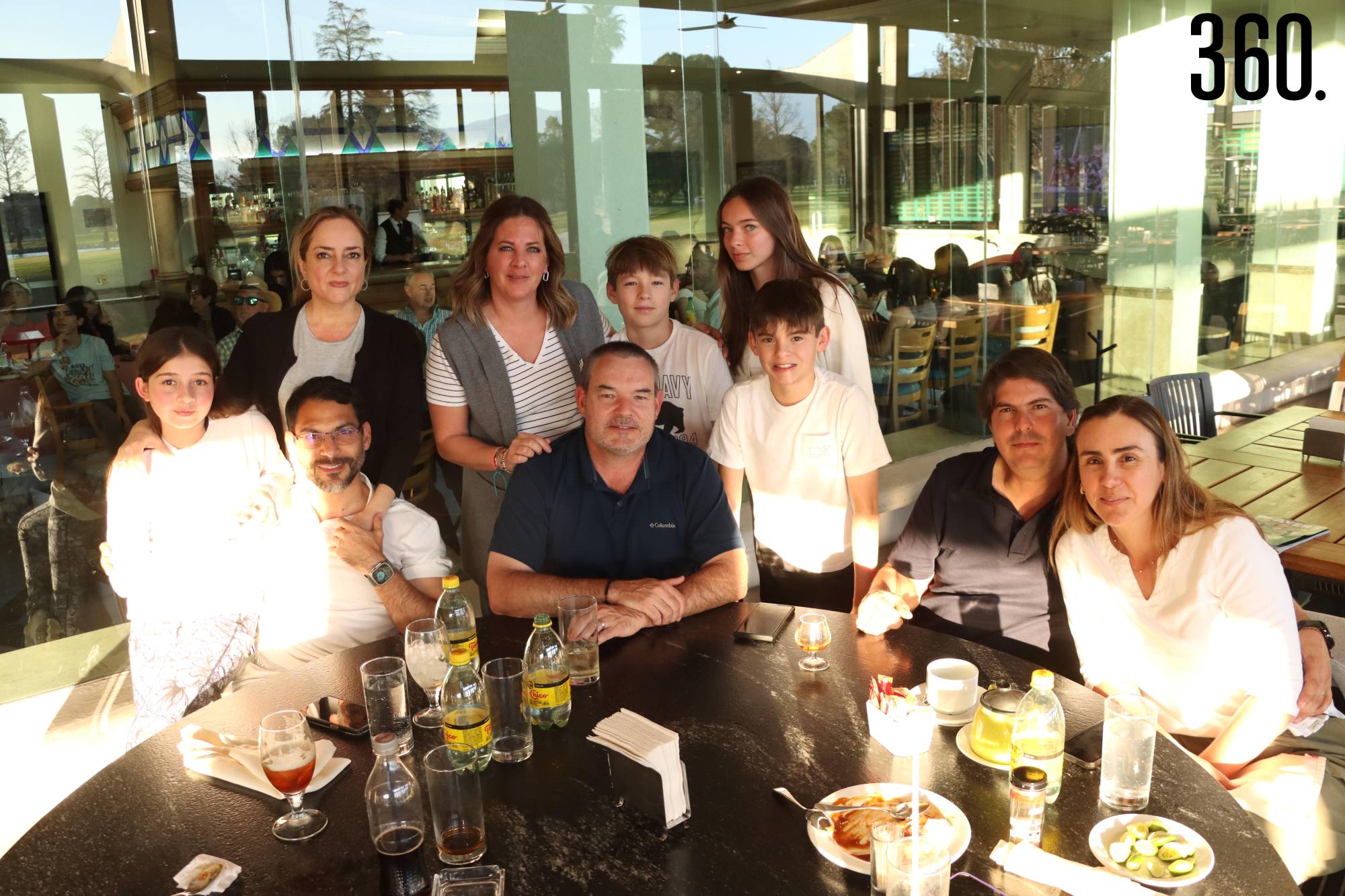 $!Daniela Zavala, Erika Flores, Humberto Zavala, Gerardo Quezada, Soco Pechir, Marifer, Rodolfo y José Pablo Quezada, José Carlos Rodríguez y Marcia Jiménez.