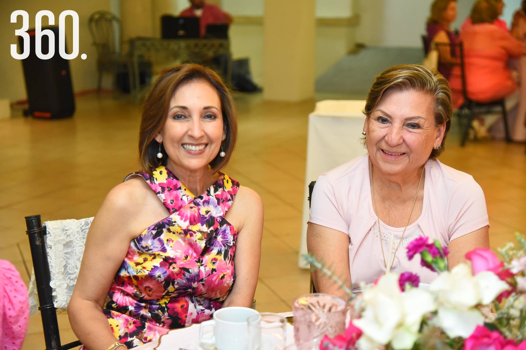 $!Eloína Lozano y Rebeca de Escamilla.
