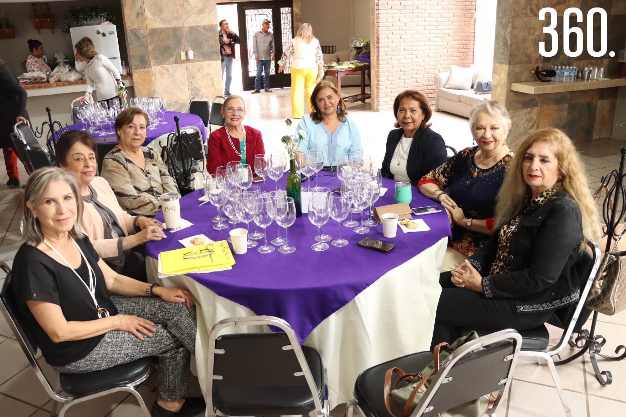 $!Rosy Almanza, Cotty de Anda, Rebeca Escamilla, Rosaura Treviño, Ana María Melo, Minerva Zaleta, María del Rosario Domínguez y Sonia Romo.