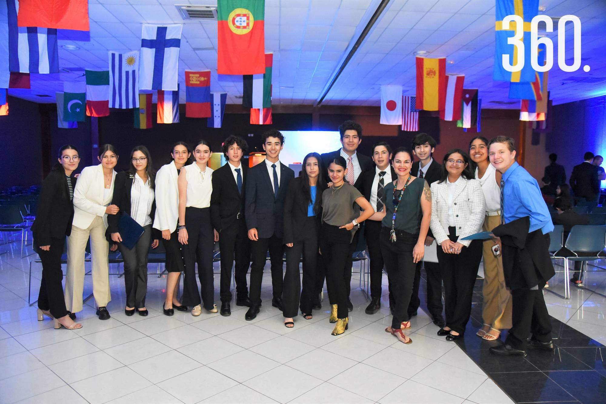 $!Alumnos del Instituto Vivir.