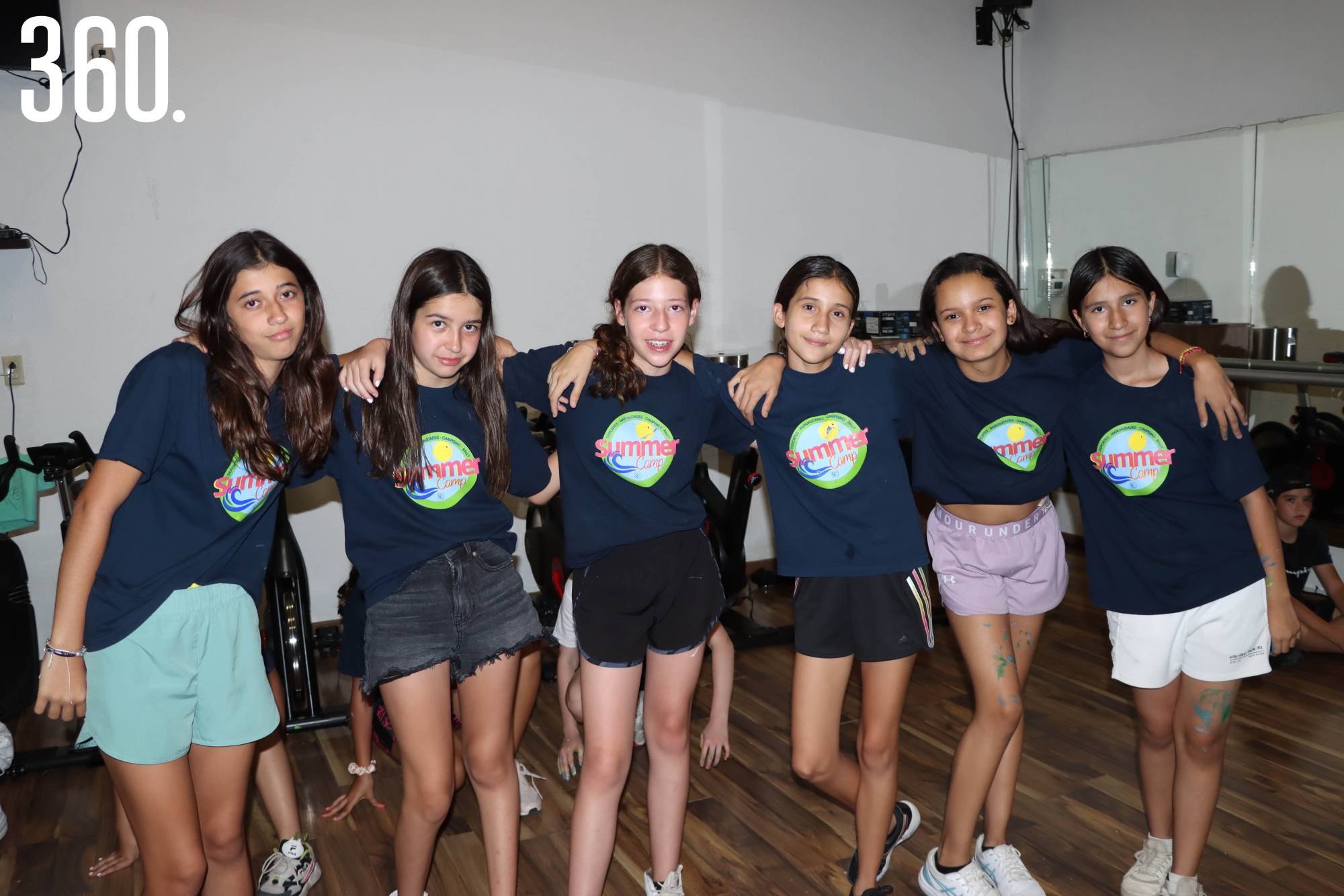 $!Valentina Gómez, Patricia y Brenda Güitrón, Frida Ramírez, Regina Colunga y Ana Victoria Pérez.