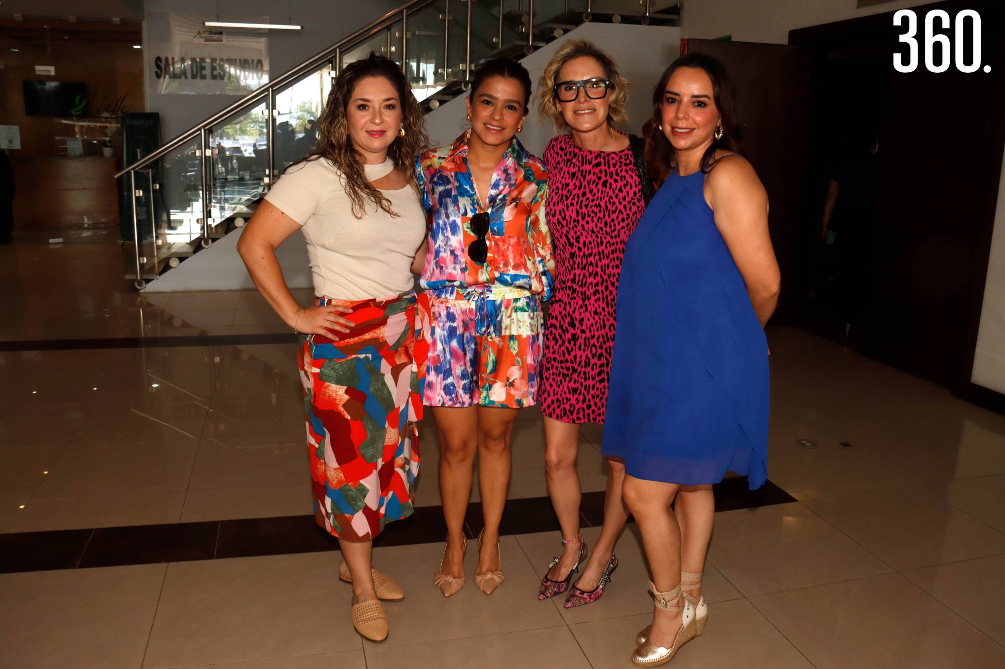 $!FESTEJAN DÍA DE LAS MADRES: INSTITUTO NORTH HILL