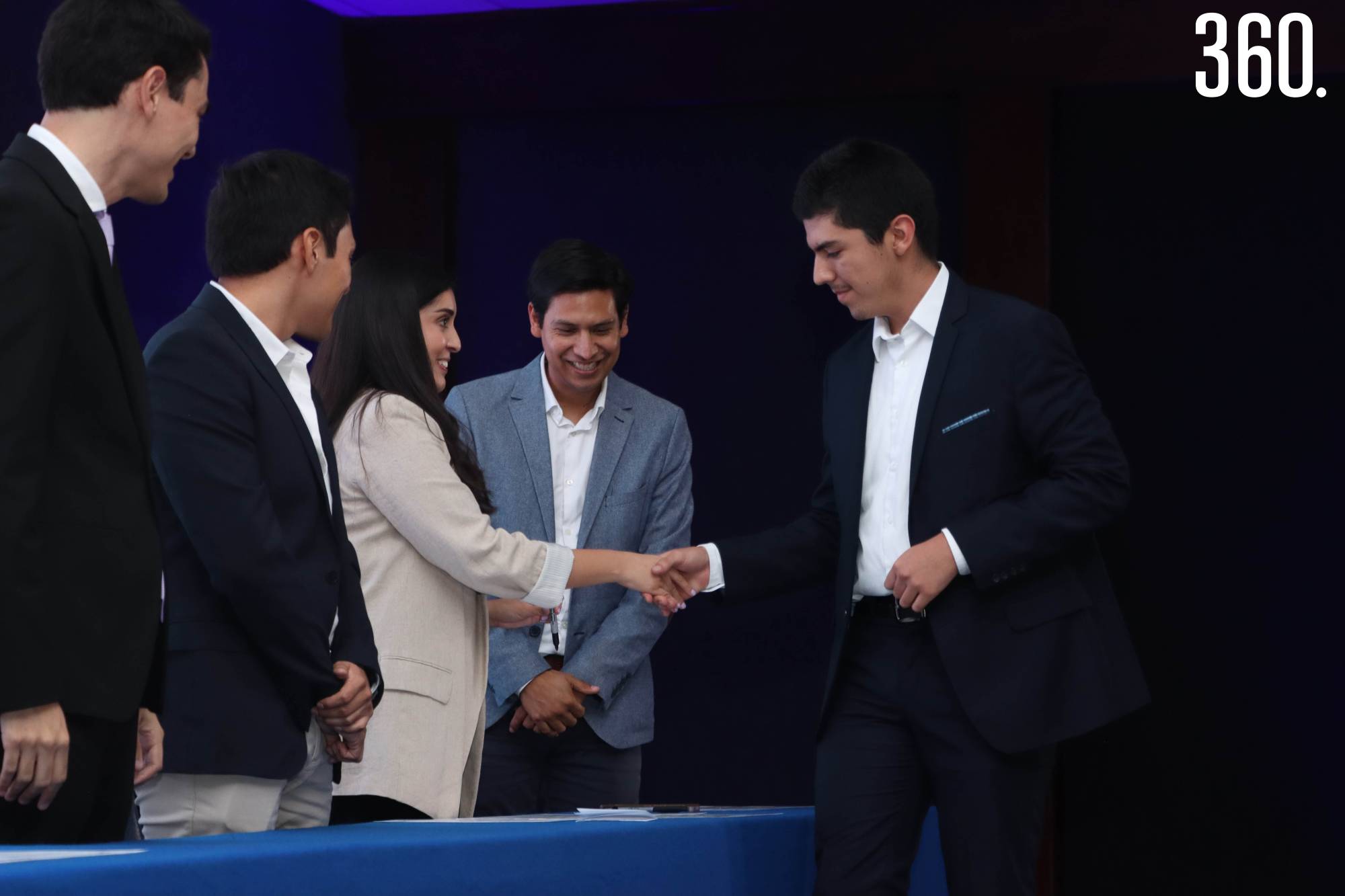 $!GRUPOS ESTUDIANTILES DEL TEC DE MONTERREY TOMAN PROTESTA