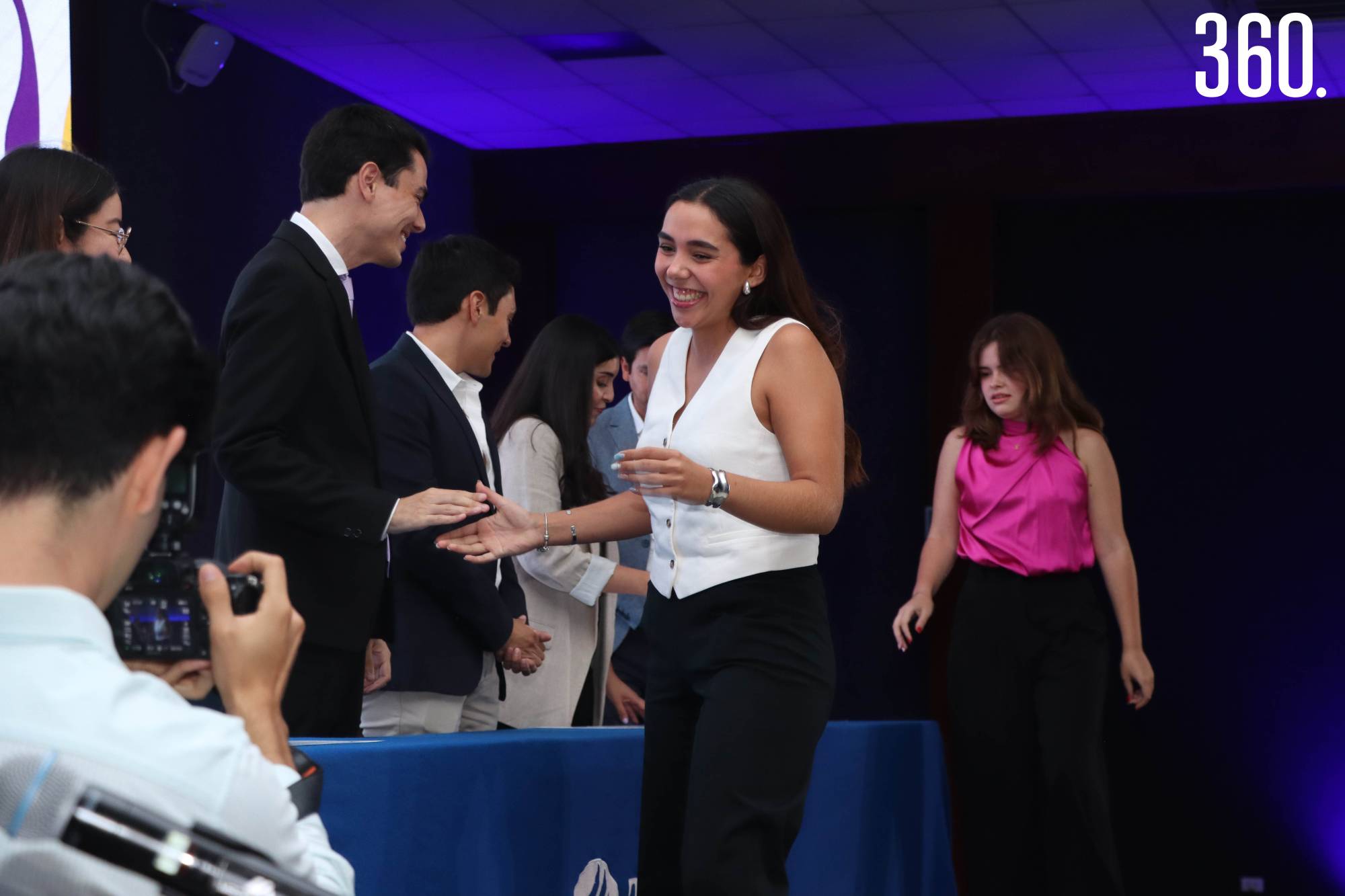 $!GRUPOS ESTUDIANTILES DEL TEC DE MONTERREY TOMAN PROTESTA