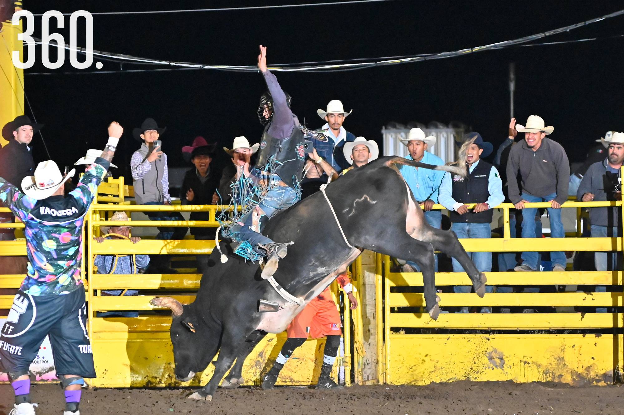 $!VIVEN EL RODEO SALTILLO CON CENA DE GALA