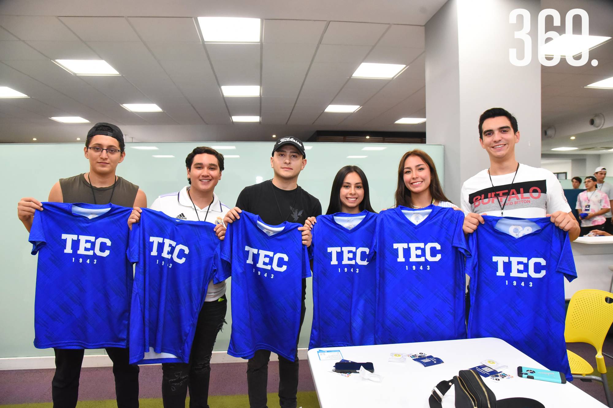 $!Adrián Fernández, Jorge Soto, Fernando Hernández, Ana Sofía Quintero, Daniela Prado y Emanuel Flores.