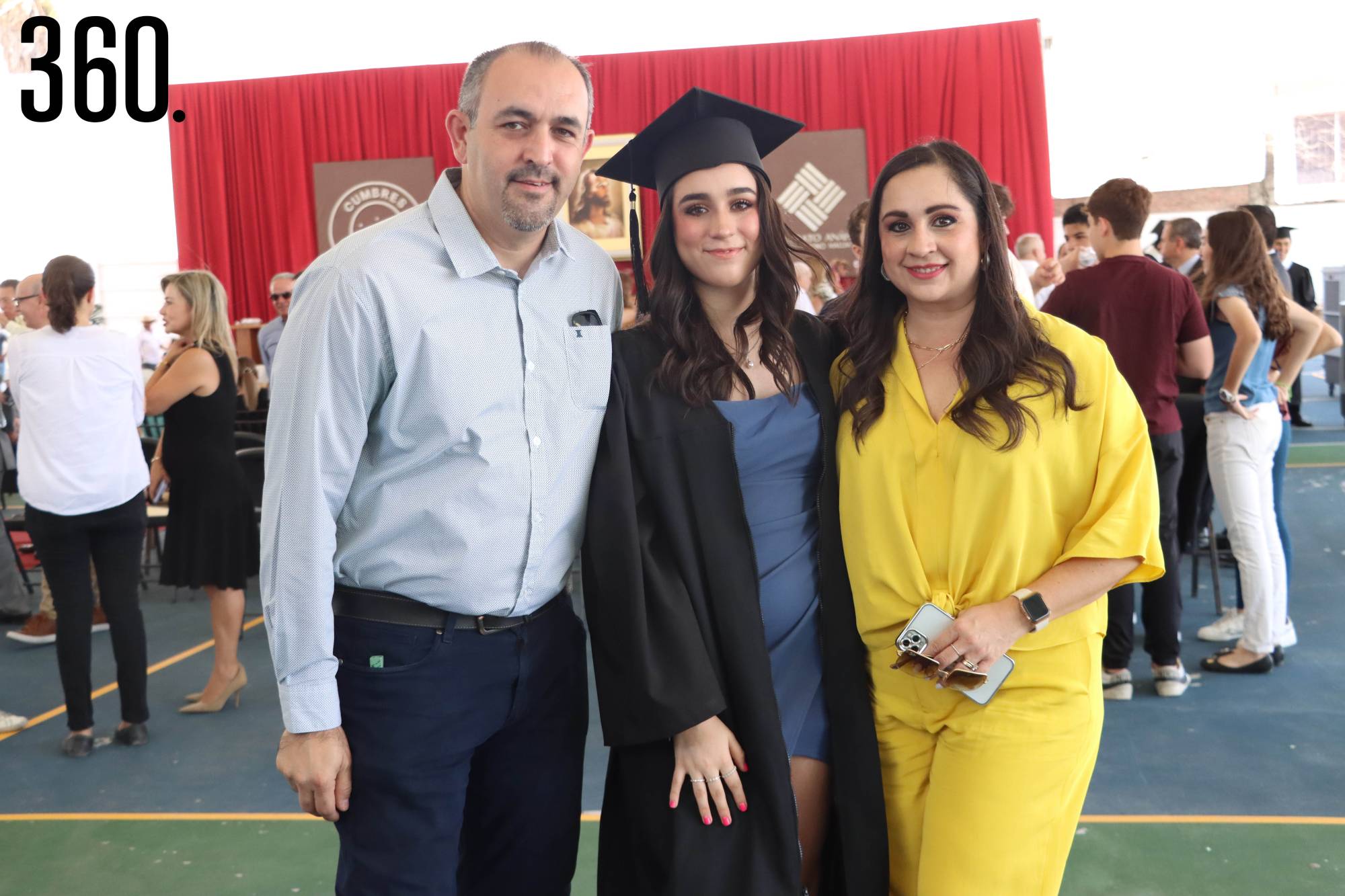$!Diego Henríquez y Lilia Sofía Morales con su hija Sofía.