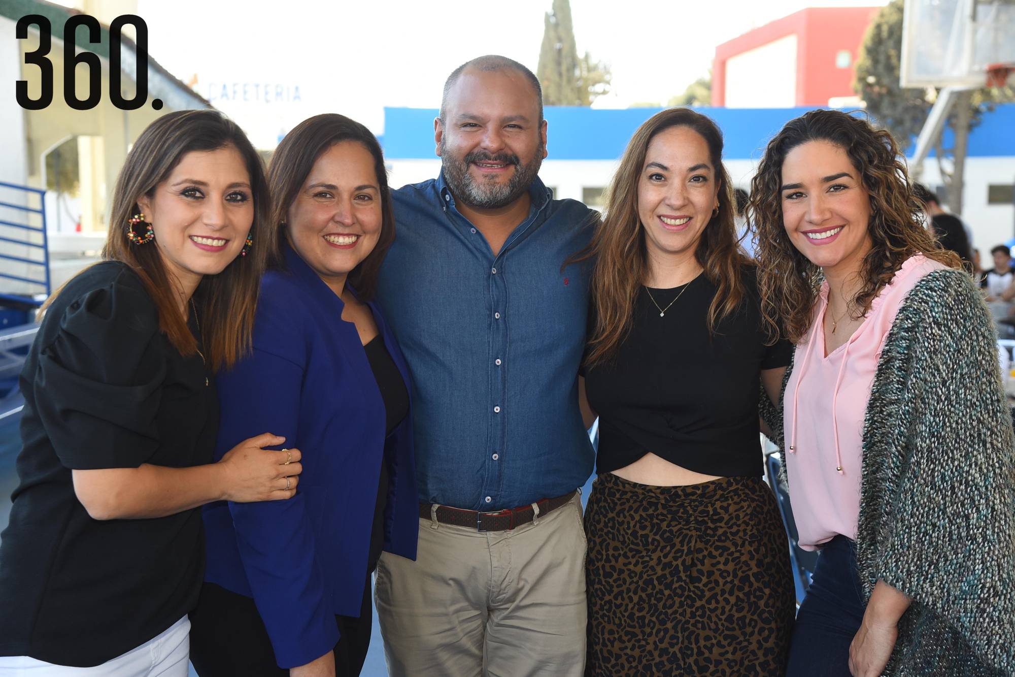 $!Berenice Riojas, Patricia Valdés, Julio Cesar Torres, Gabriela Cabello y Roxana Pérez.
