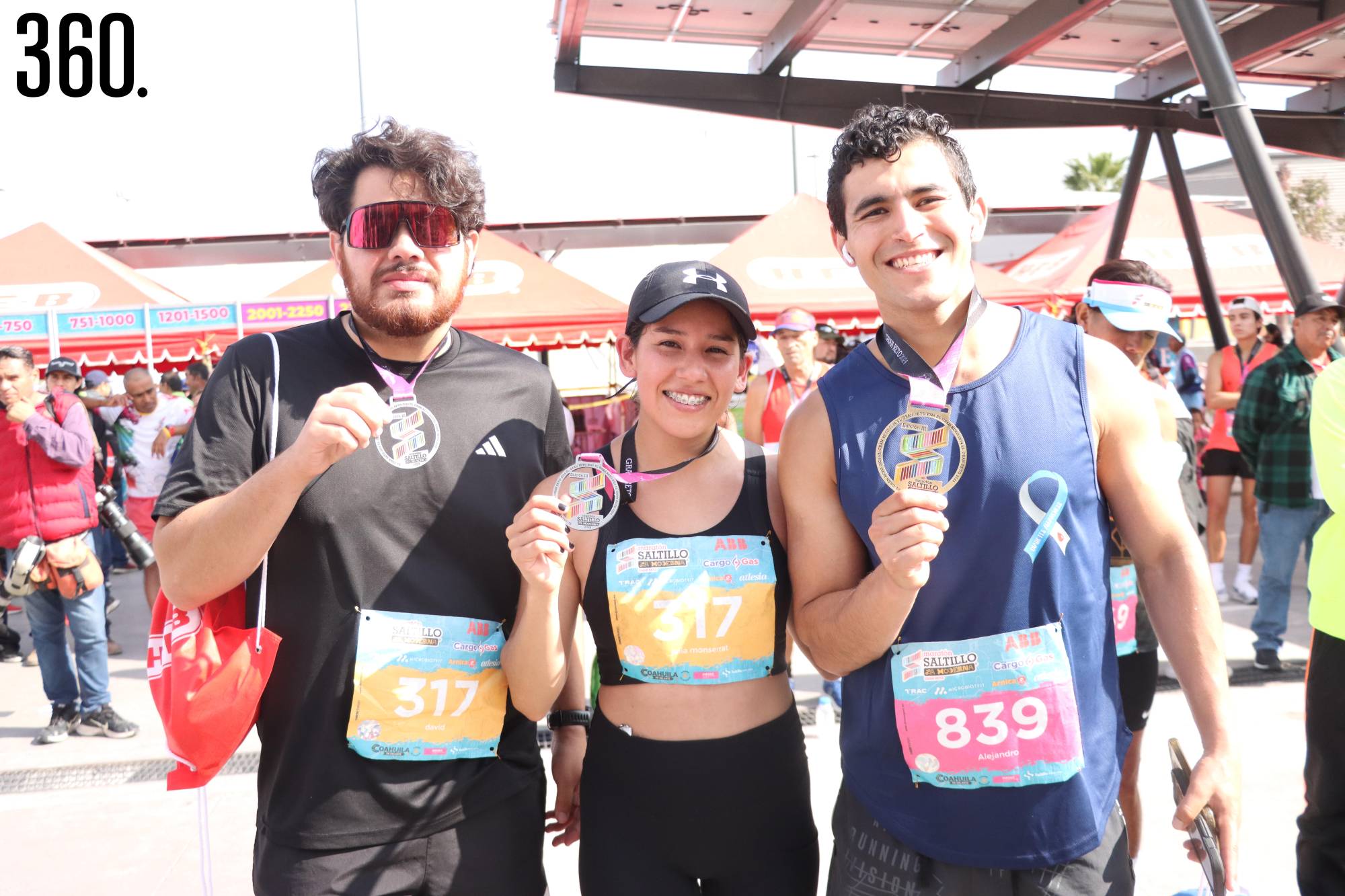 $!PARTICIPAN EN EL MARATÓN LA MODERNA