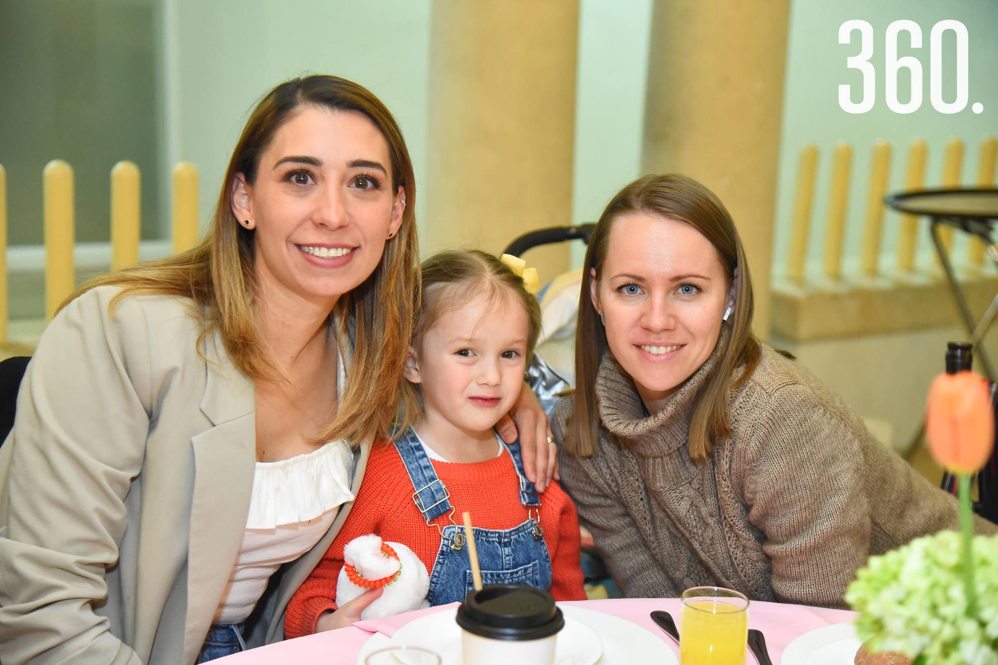 $!Leonora González, Nicole y Natalia.
