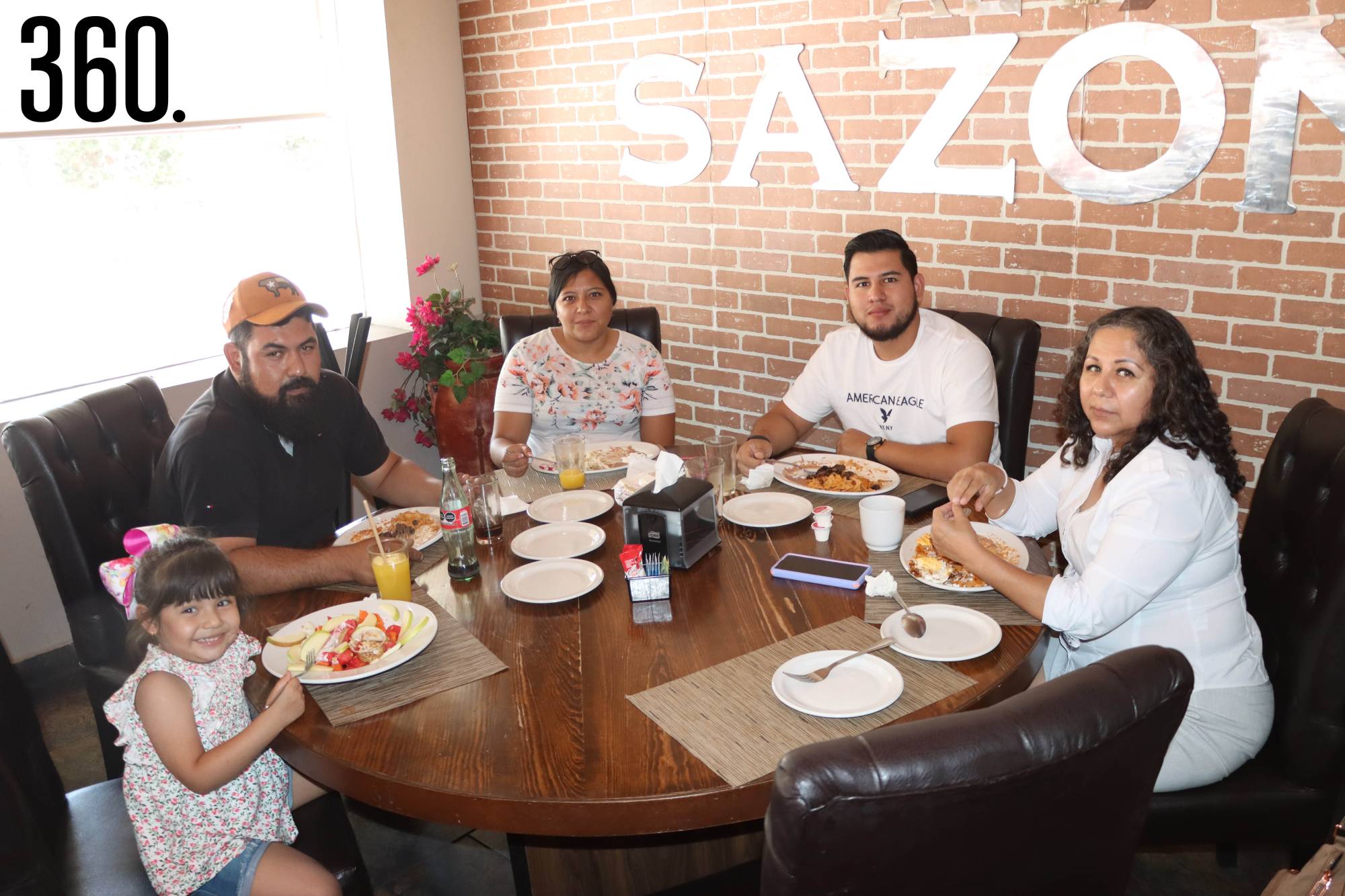 $!Familia Villanueva Paz.