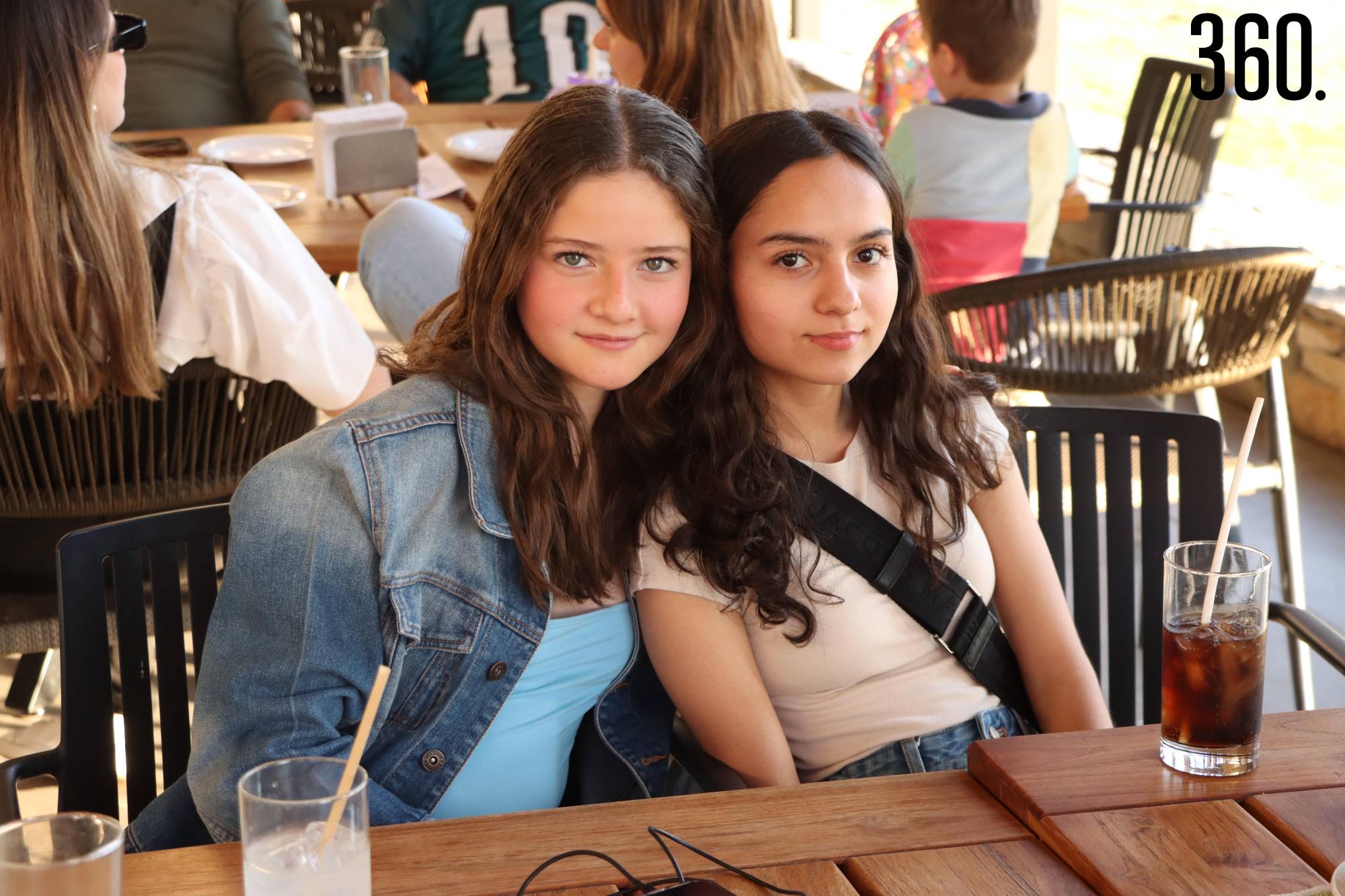 $!Isabella Gold y Marian Flores.