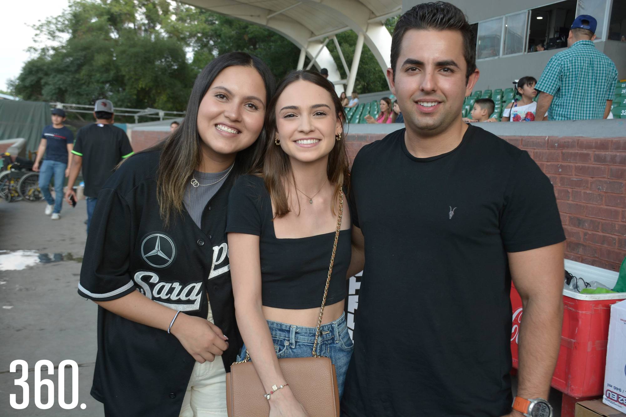 $!Sofía Zamora, Fernanda Aguirre y César Cantú Cárdenas.